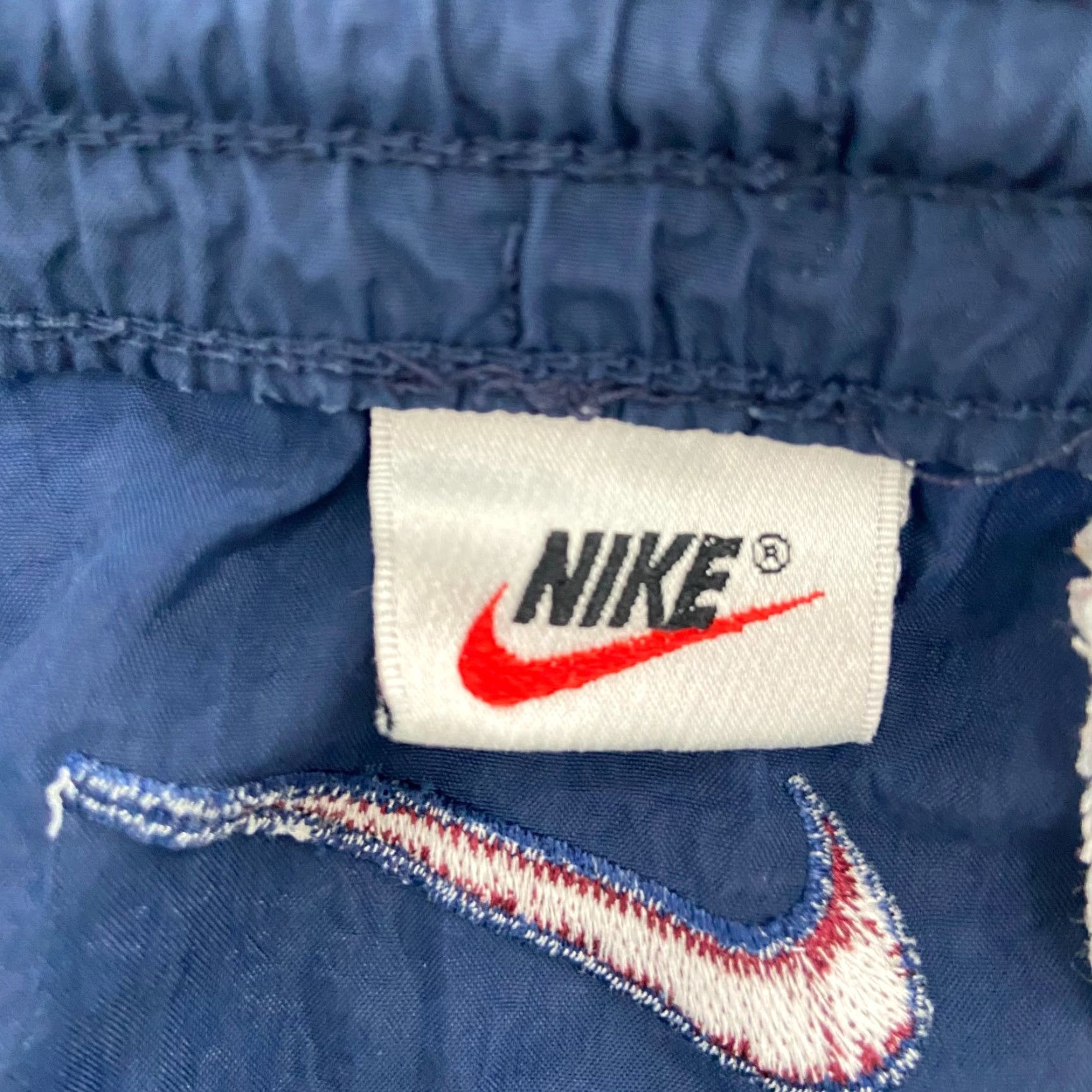 Nike VINTAGE Nike Shorts Mens Small Athletic Blue 90s Air Swoosh Drawstring Pockets Activewear Size US 29 - 6 Thumbnail