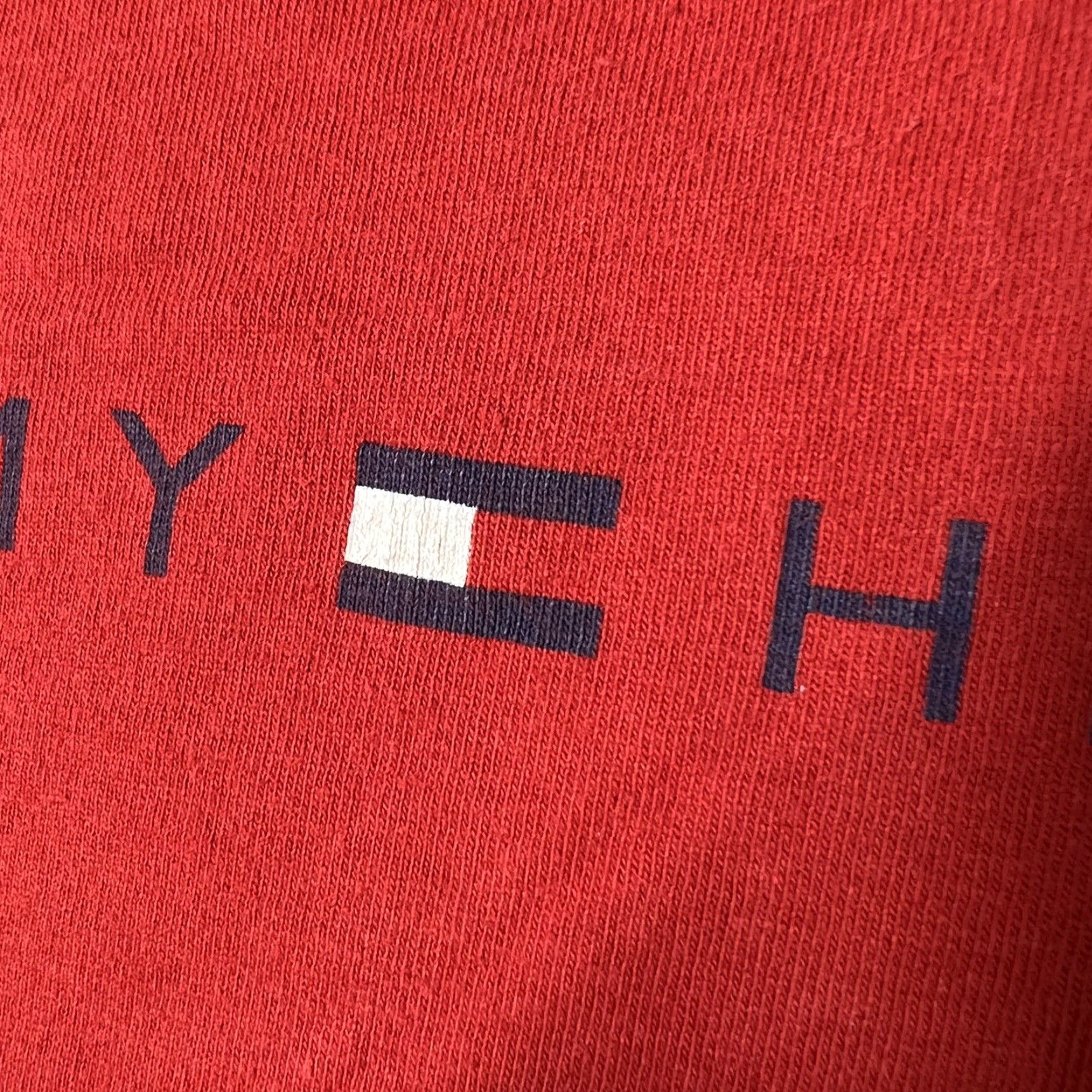 Tommy Hilfiger VINTAGE Tommy Hilfiger Men's T-Shirt Large Logo Text Graphic Print Red Tee Size US L / EU 52-54 / 3 - 6 Thumbnail