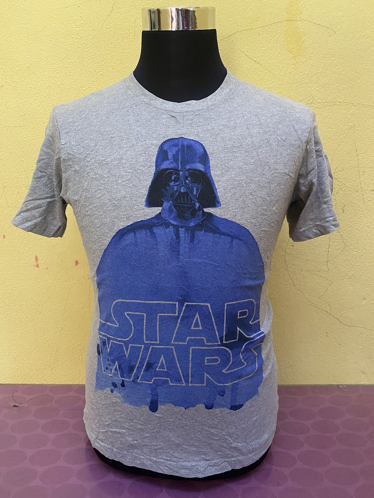 Uniqlo Star War x Uniqlo Tshirt Size US M / EU 48-50 / 2 - 1 Thumbnail