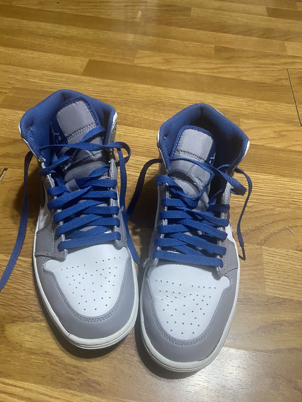 Jordan Brand Jordan 1 mid True Blue Size US 9.5 / EU 42-43 - 3 Thumbnail