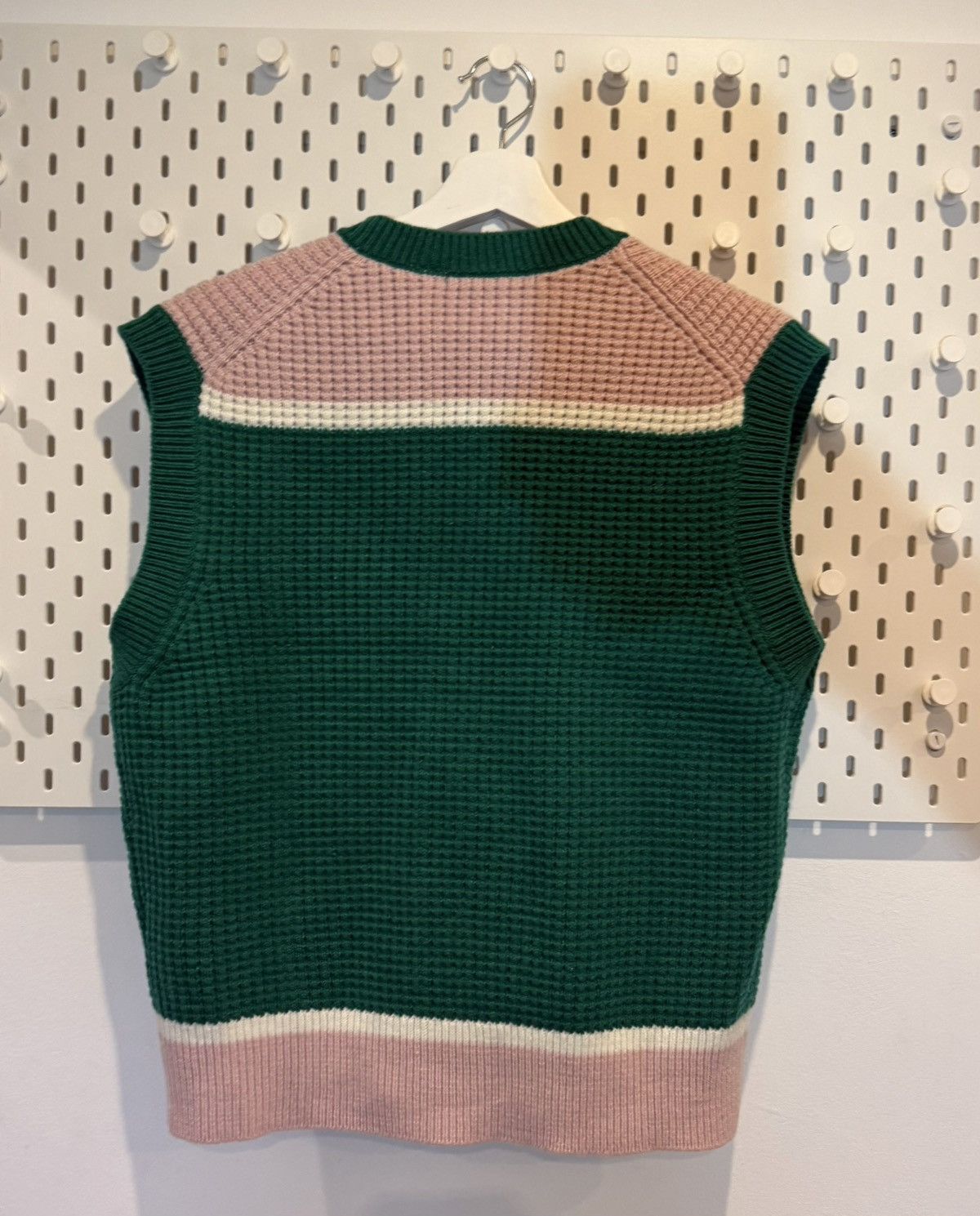 Marni × Uniqlo Marni x Uniqlo Popcorn Knit Vest Size XL / US 12-14 / IT 48-50 - 2 Thumbnail