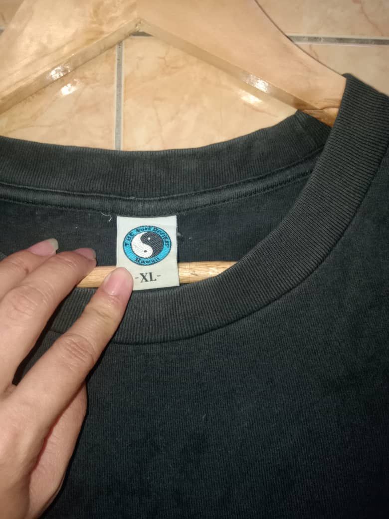 Vintage single stich nice faded T&C Surf Designs Surfwear Big Logo Size US L / EU 52-54 / 3 - 13 Thumbnail