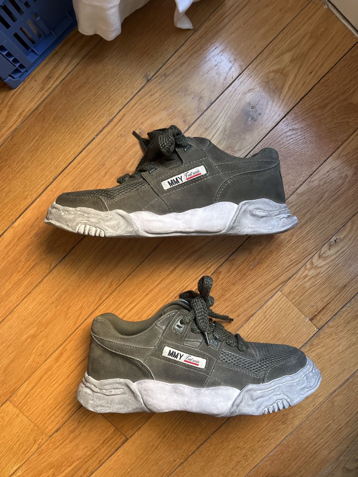 Maison MIHARA YASUHIRO BARELY WORN Army Green Maison Mihara Yasuhiro Sneakers Size US 9 / EU 42 - 1 Thumbnail