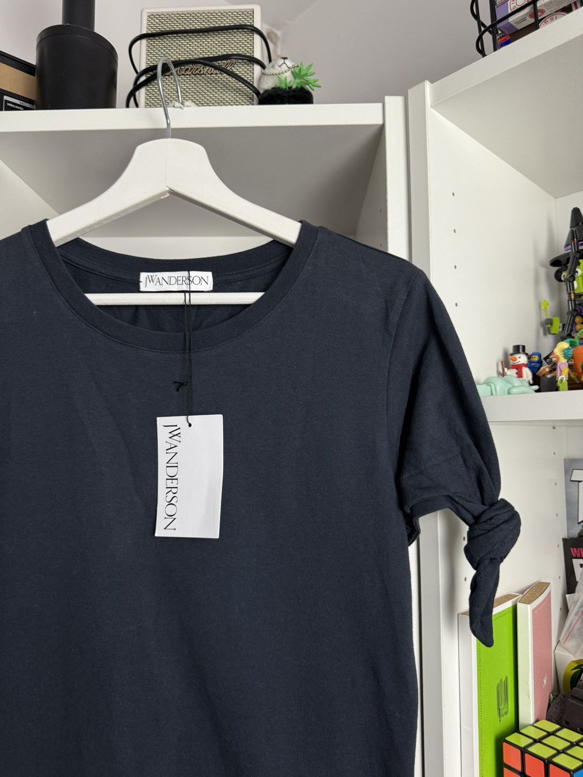 Designer × JW Anderson JW Anderson basic navy t-shirt / tee XS designer luxury rare Size XS / US 0-2 / IT 36-38 - 3 Thumbnail