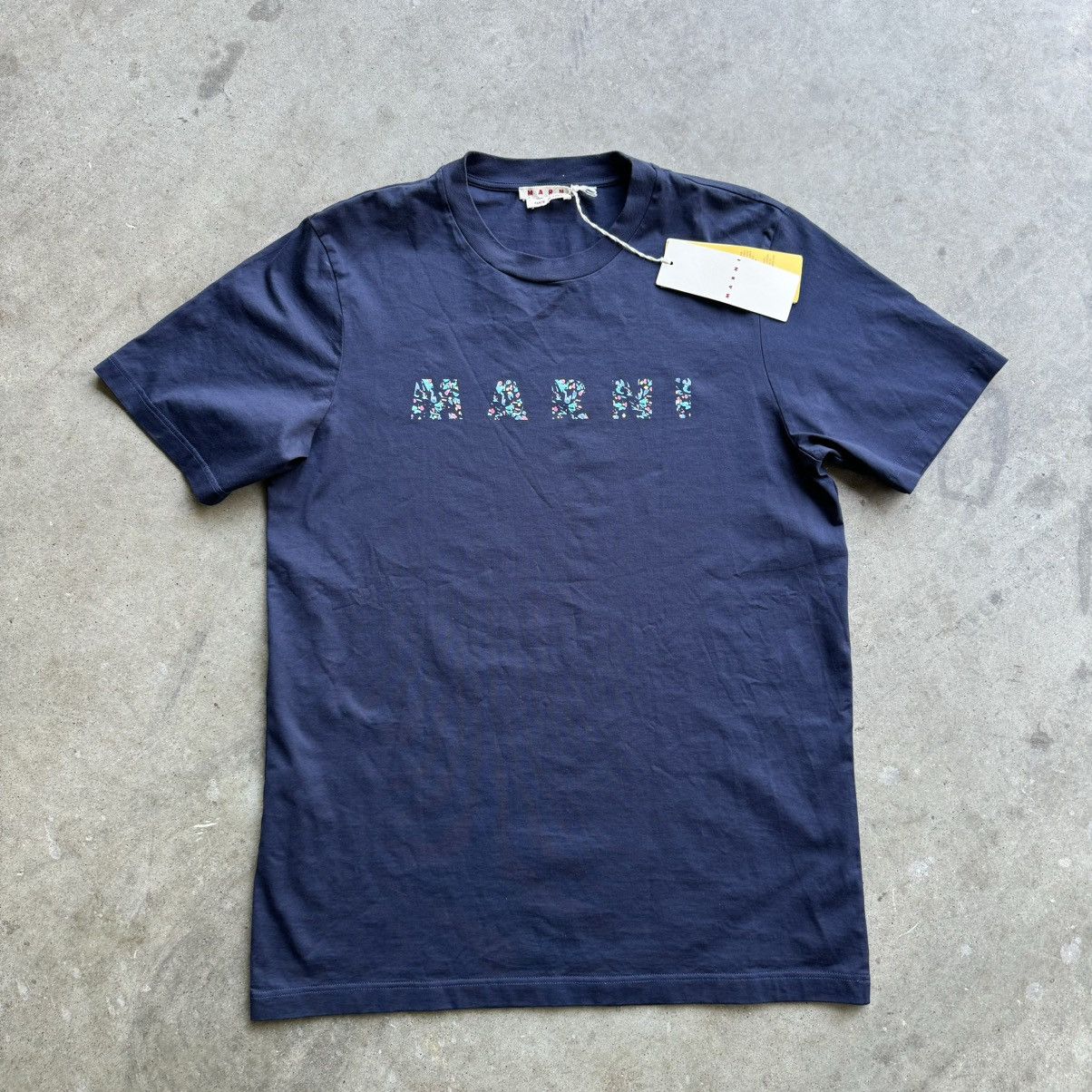 Marni Marni Tee floral logo Size US M / EU 48-50 / 2 - 1 Thumbnail