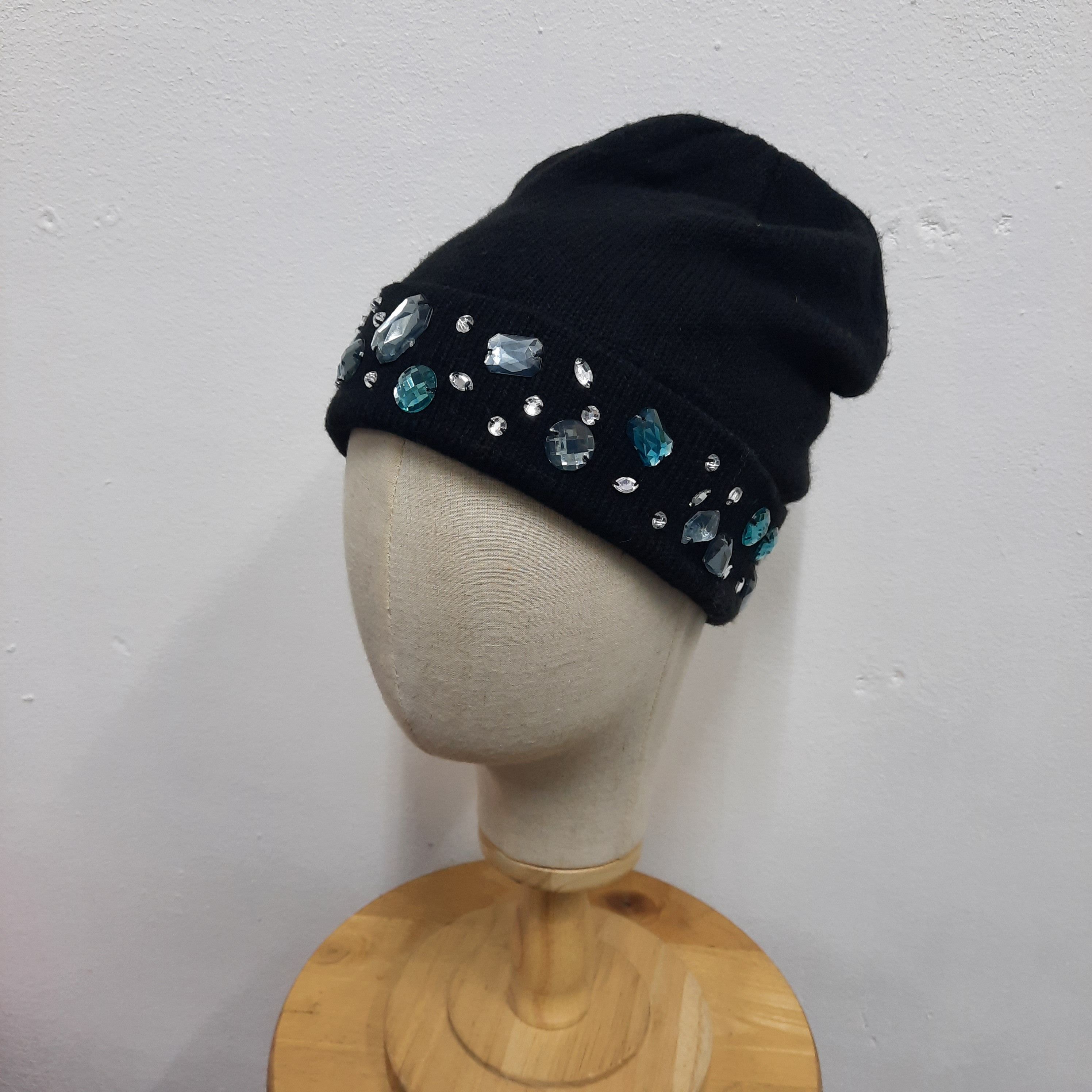 Japanese Brand 💎 H&M blink design beanie hat Size ONE SIZE - 2 Thumbnail