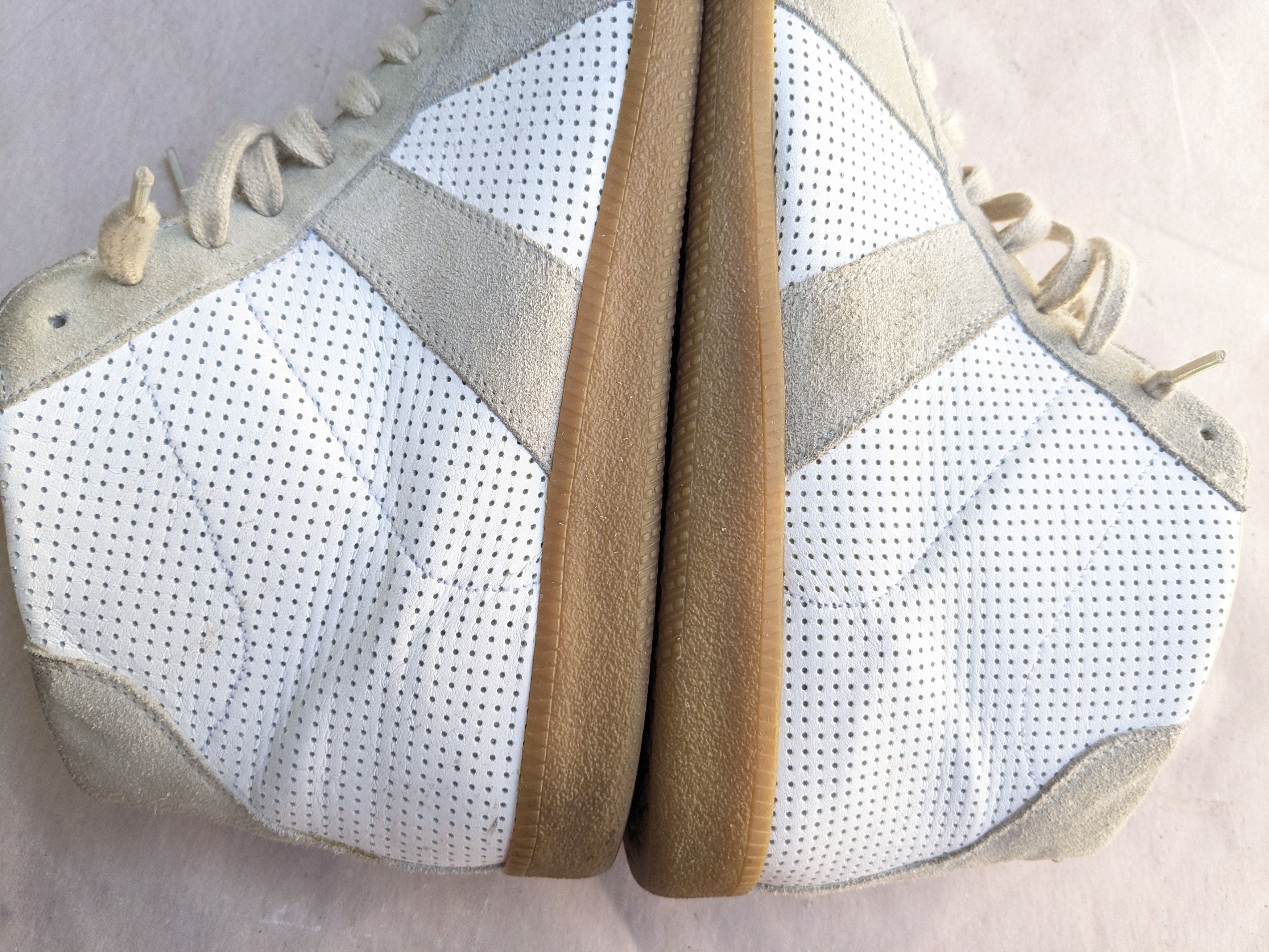 Maison Margiela Maison Margiela Replica GAT White Gray 12 45 High Tops Size US 12 / EU 45 - 12 Thumbnail