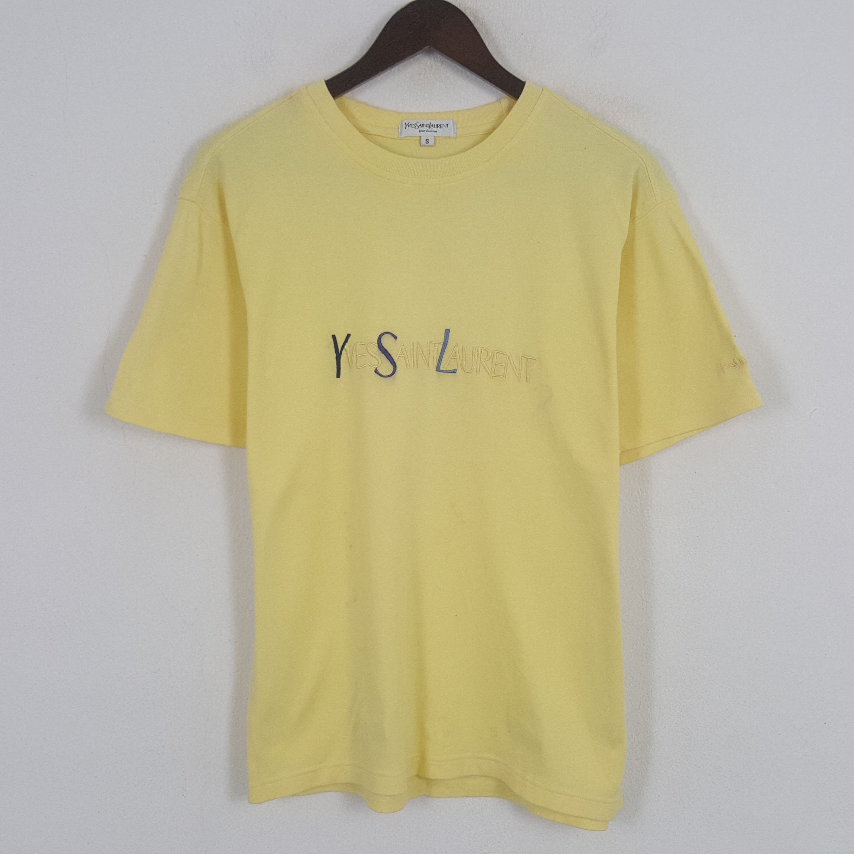 Vintage × Yves Saint Laurent Vintage Yves Saint Laurent Spell Out Tshirt Size US M / EU 48-50 / 2 - 1 Thumbnail