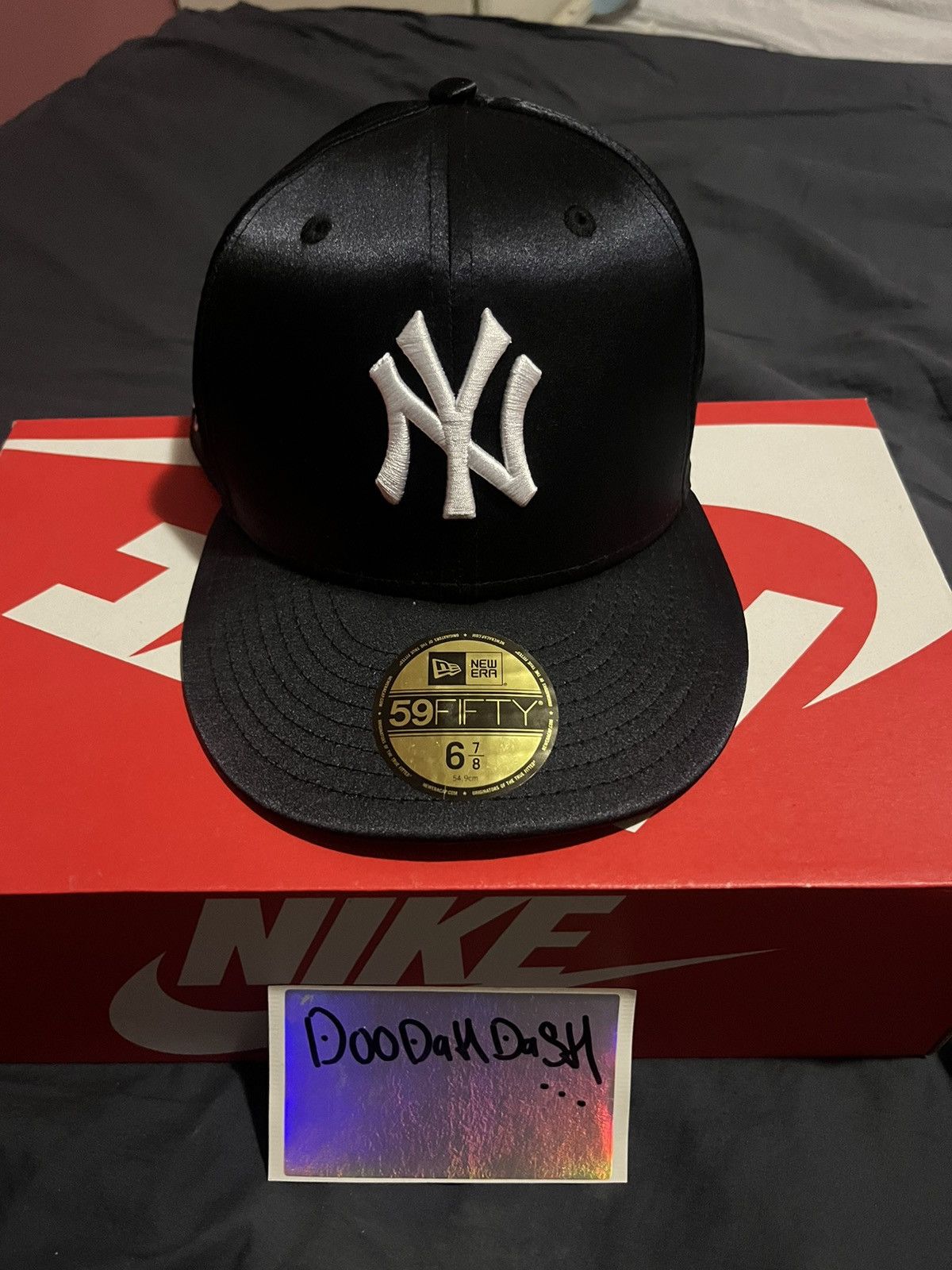New Era NY YANKEES 1999 WS FITTED. SATIN NAVY BLUE Size ONE SIZE - 1 Thumbnail