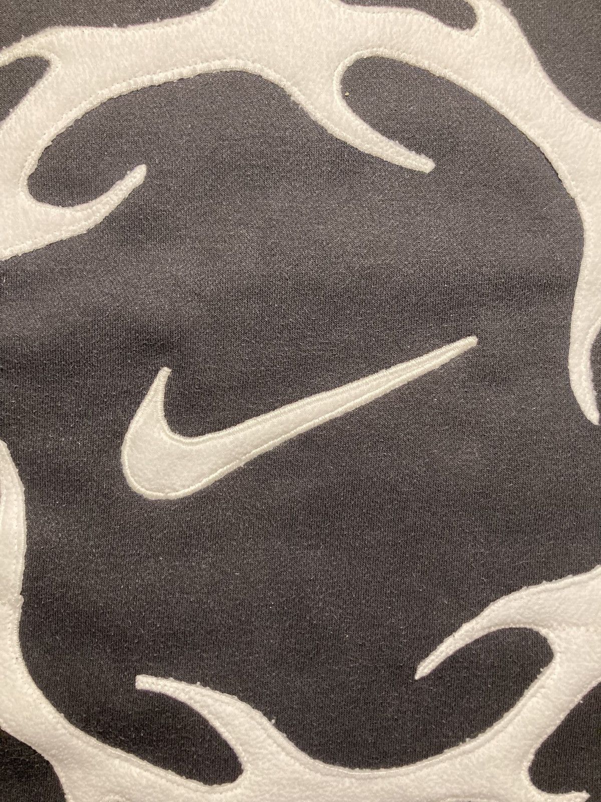 Nike × Vintage ⛩️nike hoodie custom fleece vintage y2k center big logo Size US M / EU 48-50 / 2 - 4 Thumbnail