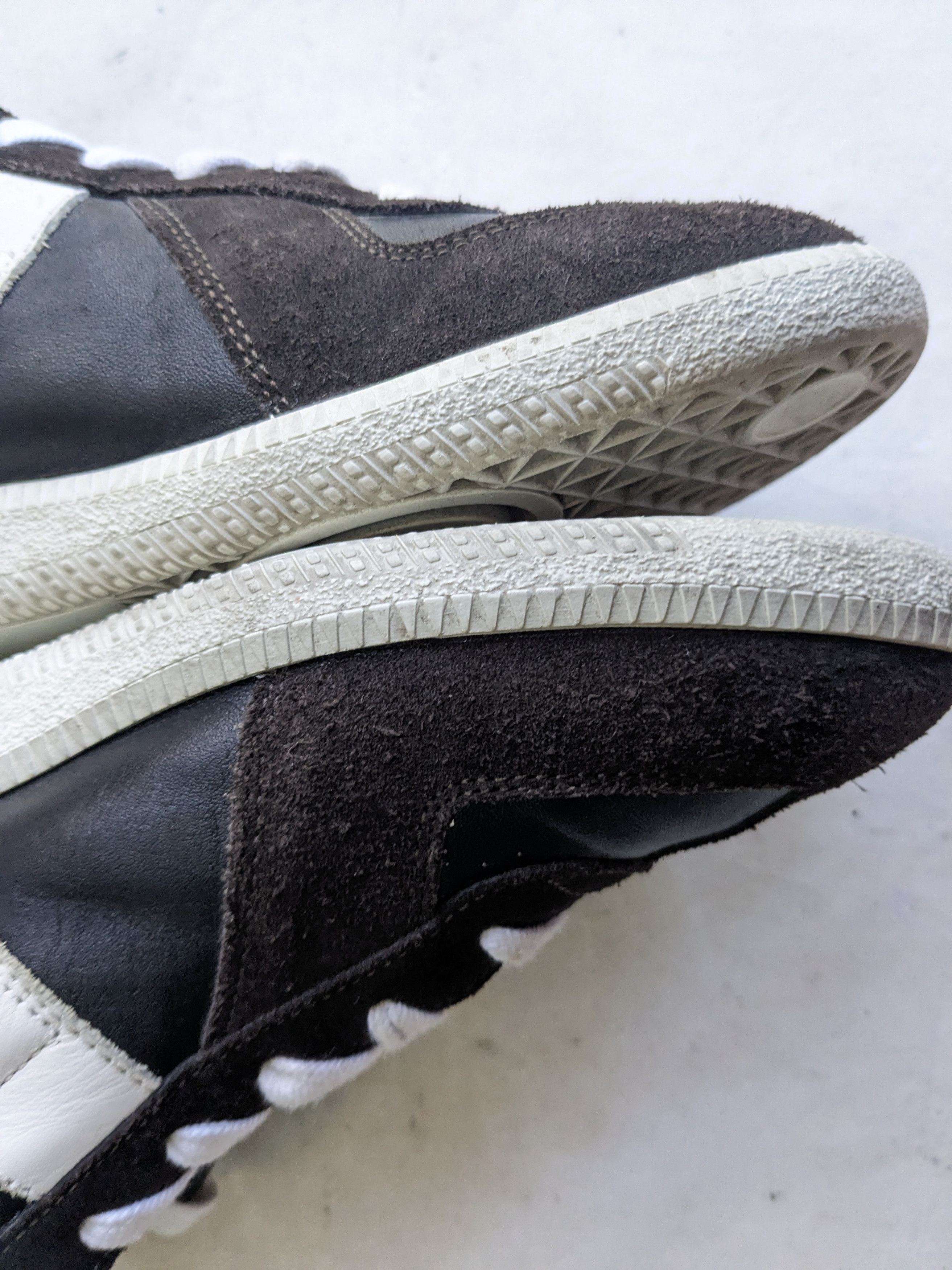 Maison Margiela Maison Margiela Gat Sneaker Low Black White 40 7 Suede Size US 7 / EU 40 - 10 Thumbnail