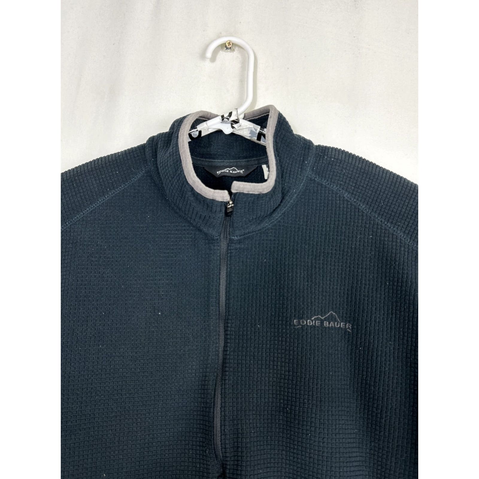 Eddie Bauer Eddie Bauer Pullover Sweater L Navy Blue 1/4 Waffle Polyester Mens L Size US L / EU 52-54 / 3 - 3 Thumbnail