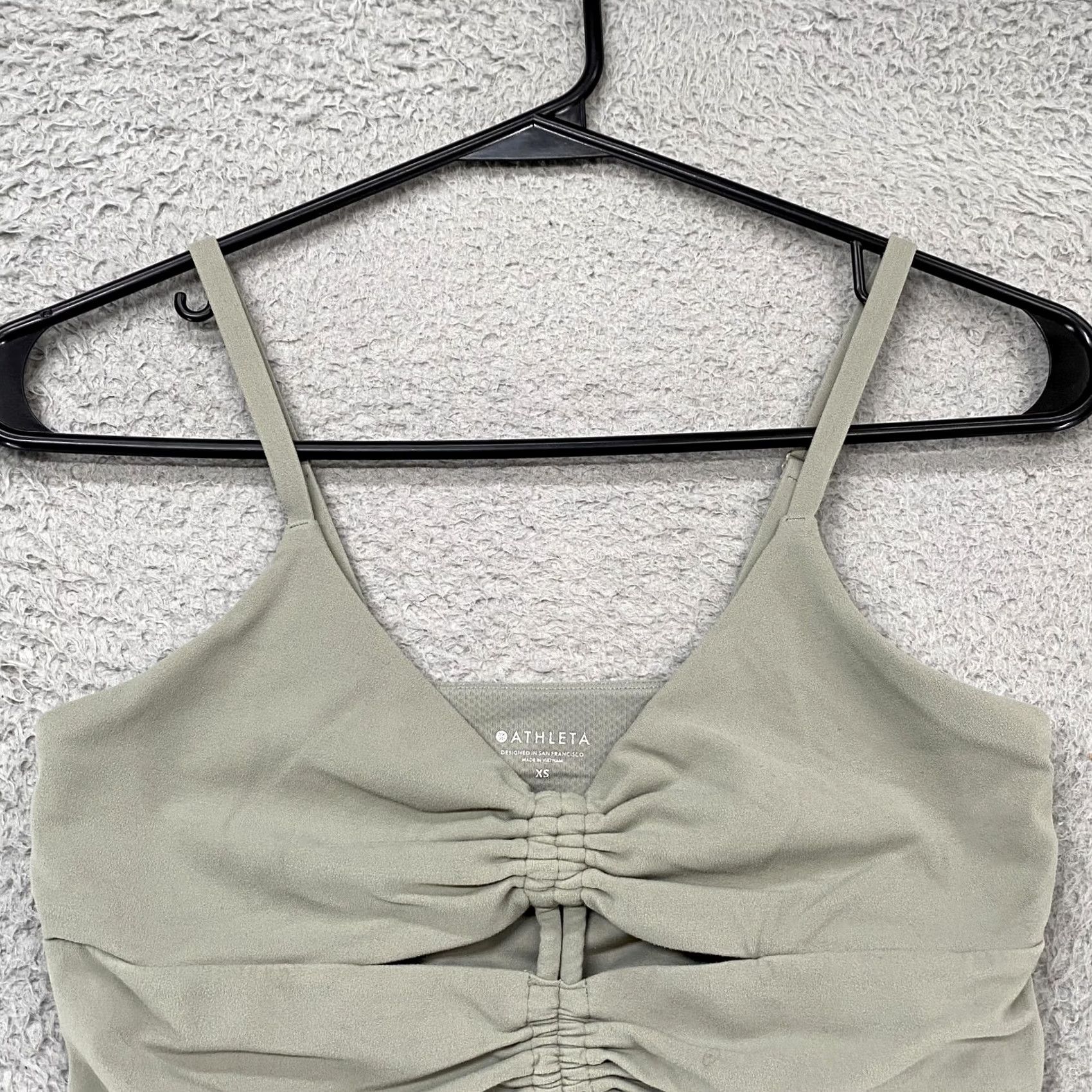 Athleta Athleta Sports Bra Womens XS Sage Green Ruched Cinched Longline Yoga Soft Size ONE SIZE - 3 Thumbnail
