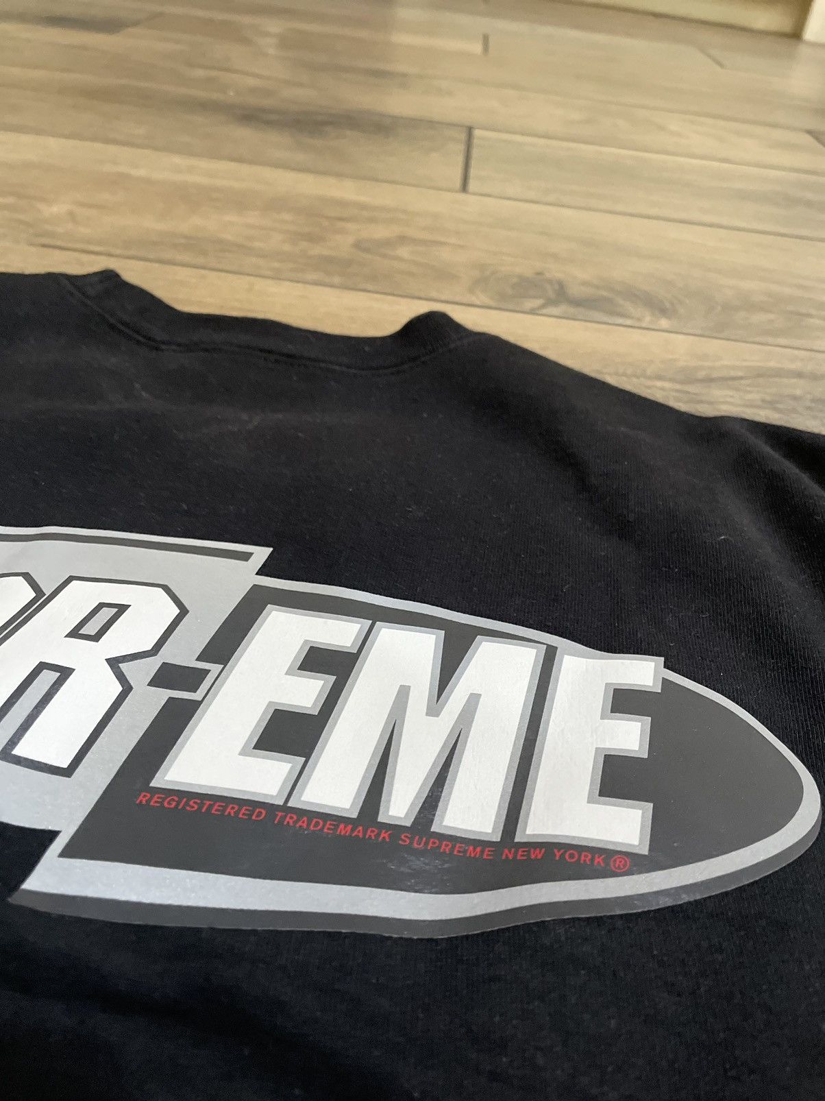 Supreme Supreme crewneck Size US L / EU 52-54 / 3 - 7 Thumbnail