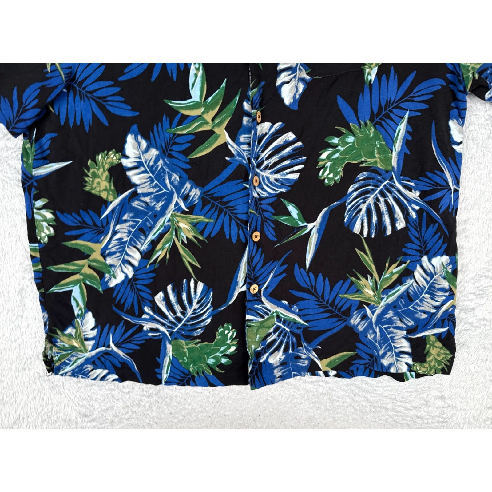 Vintage KINGSIZE Island Shirt Adult 2XL Black Floral 100% Rayon Hawaiian Button-Up Shirt Size US XXL / EU 58 / 5 - 5 Thumbnail
