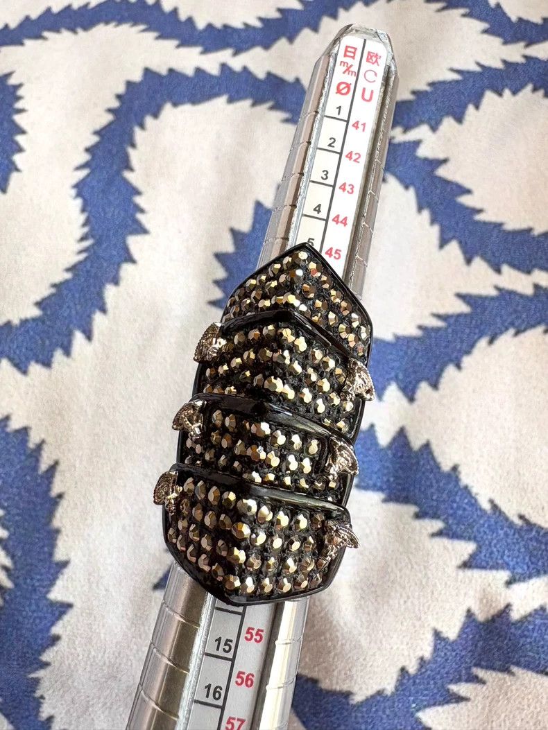Vivienne Westwood Vivienne Westwood Rare vintage black diamond resin armor r Size ONE SIZE - 4 Thumbnail