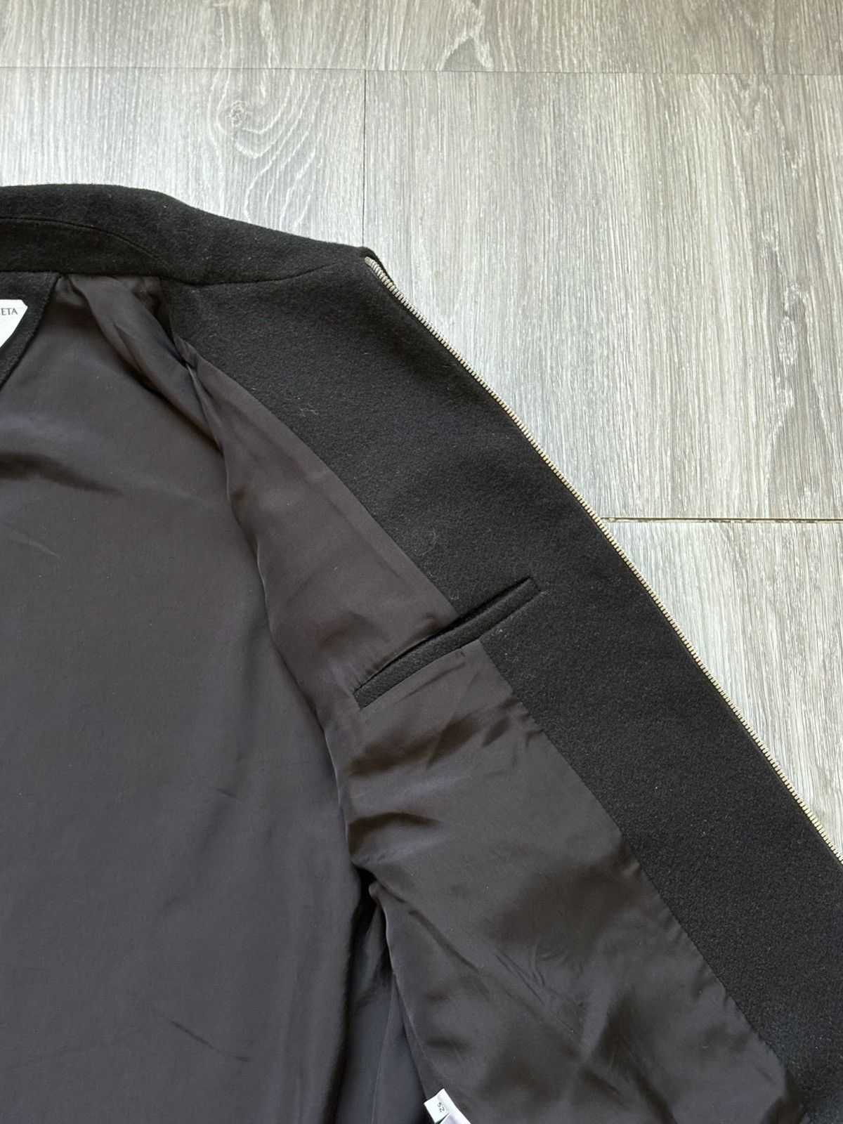 Bottega Veneta Bottega Veneta FW20 Wool Felt Triangle Jacket Size US L / EU 52-54 / 3 - 11 Thumbnail