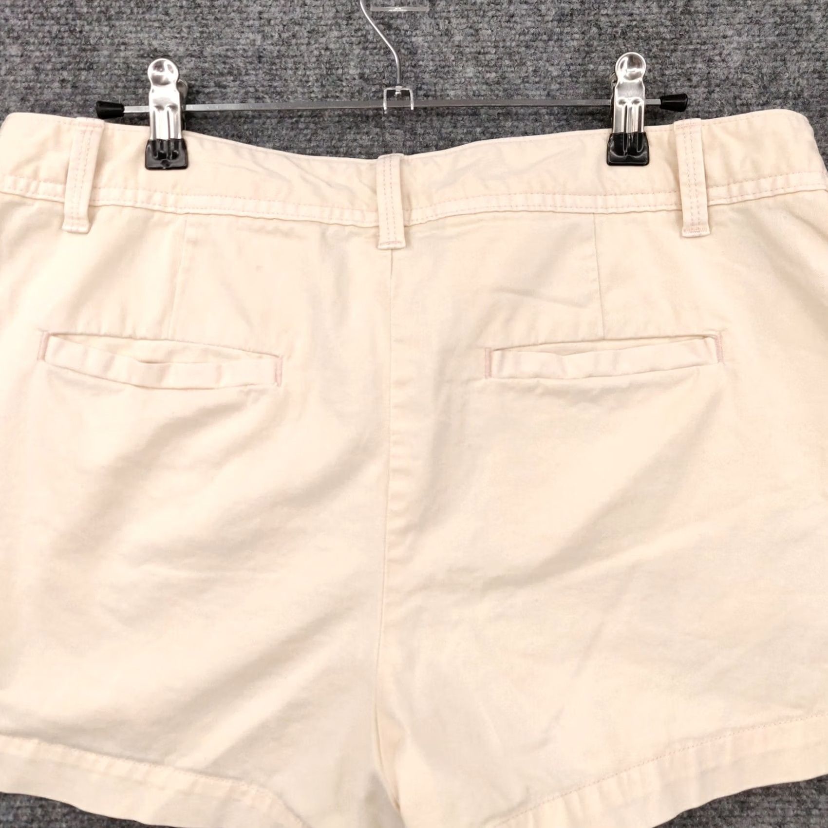Gap Gap Womens Shorts Beige Hot Pants Flat Front Cotton Blend Pockets Size 4 Size 24" / US 00 / IT 34 - 4 Thumbnail