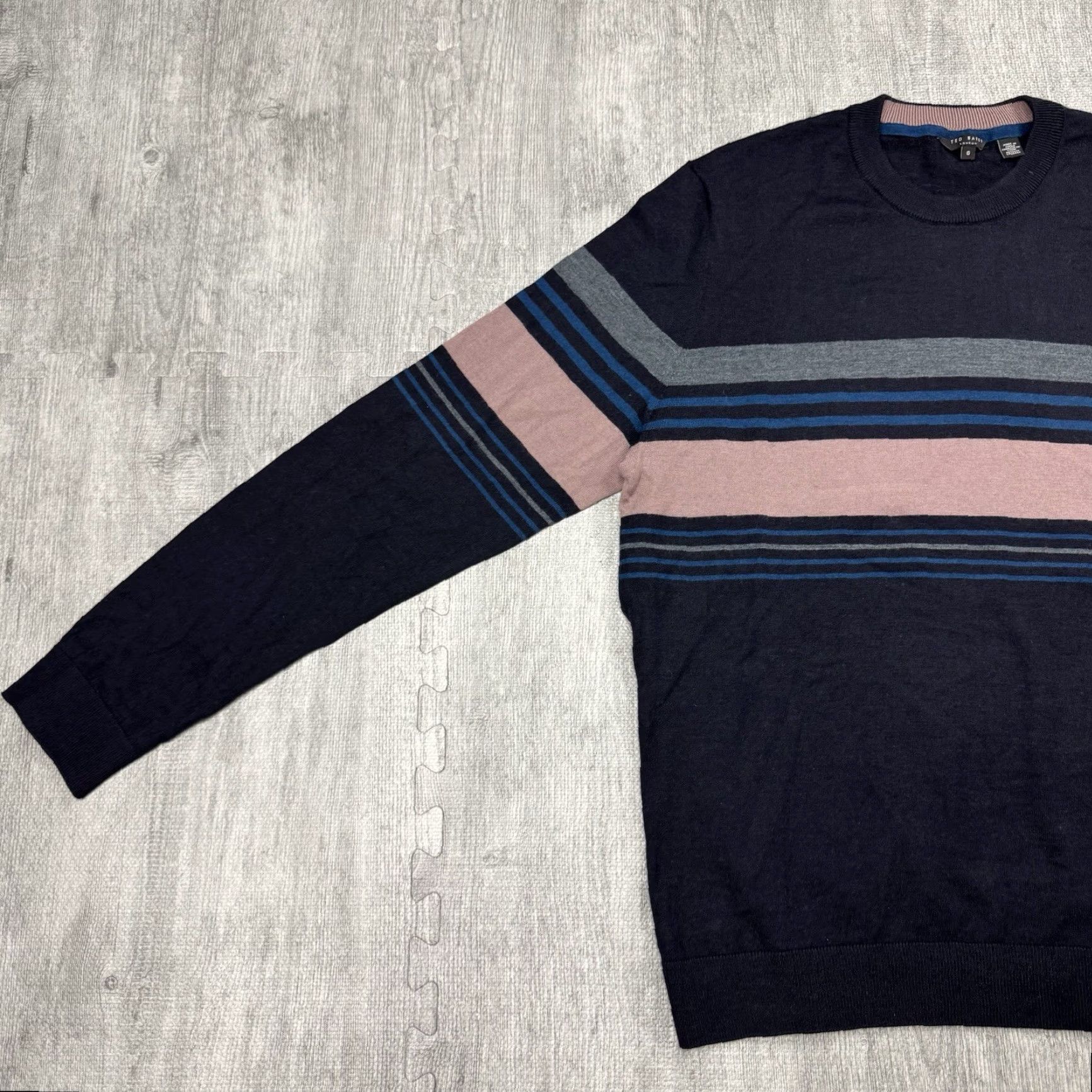 Ted Baker VINTAGE Ted Baker Sweater Mens Size 6 Crew Neck Lightweight Wool-Blend Micro Striped Pull Over Size US S / EU 44-46 / 1 - 4 Thumbnail