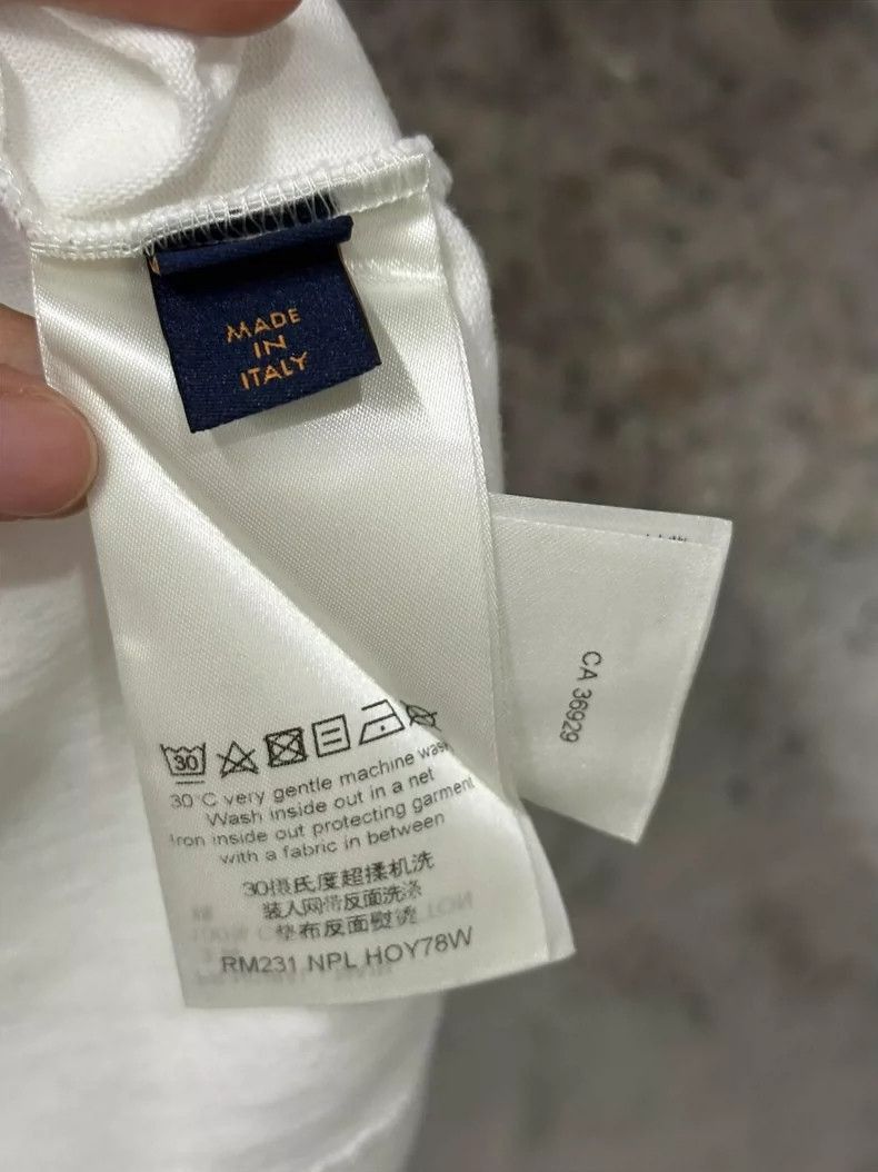 Louis Vuitton Louis Vuitton Short Sleeve TShirt-2506 Size US S / EU 44-46 / 1 - 7 Thumbnail