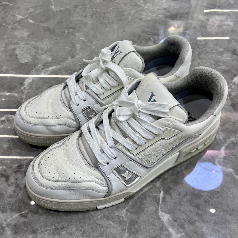 Louis Vuitton Louis Vuitton Trainer Low Top Fashion Sneakers 0079 Size US 9 / EU 42 - 1 Thumbnail