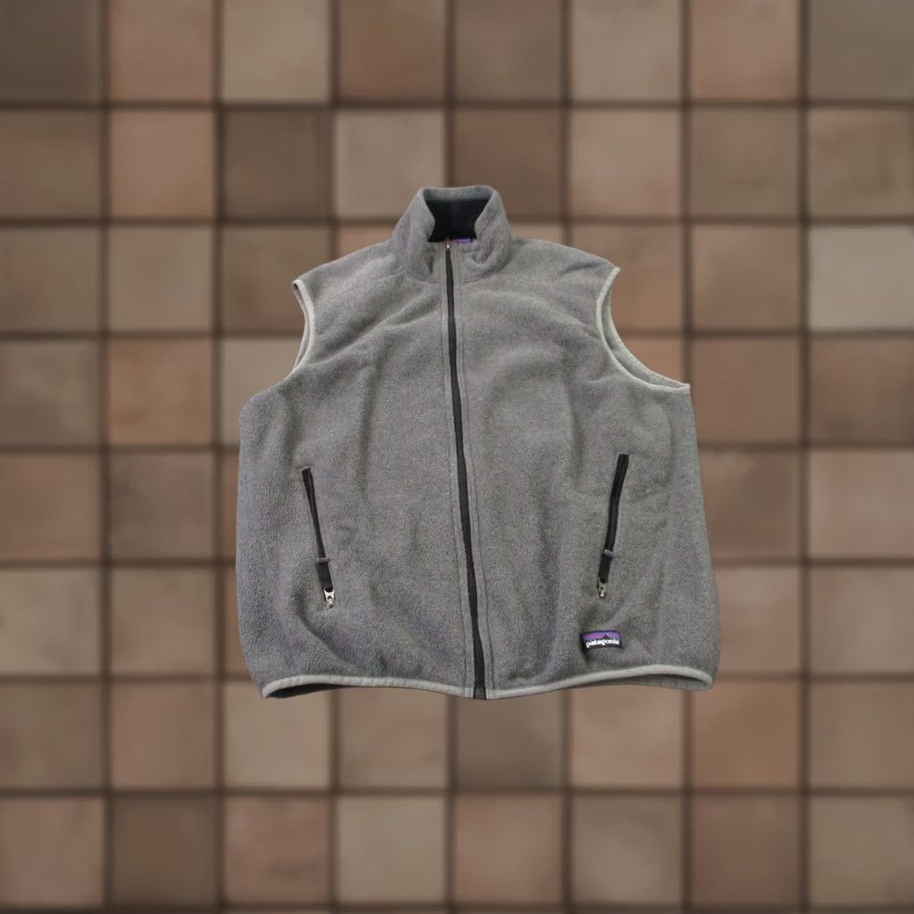 Patagonia Patagonia Sweater Mens M Gray Vest Jacket Men Fleece Synchilla Camping Hiking Outdoor Size US M / EU 48-50 / 2 - 1 Thumbnail
