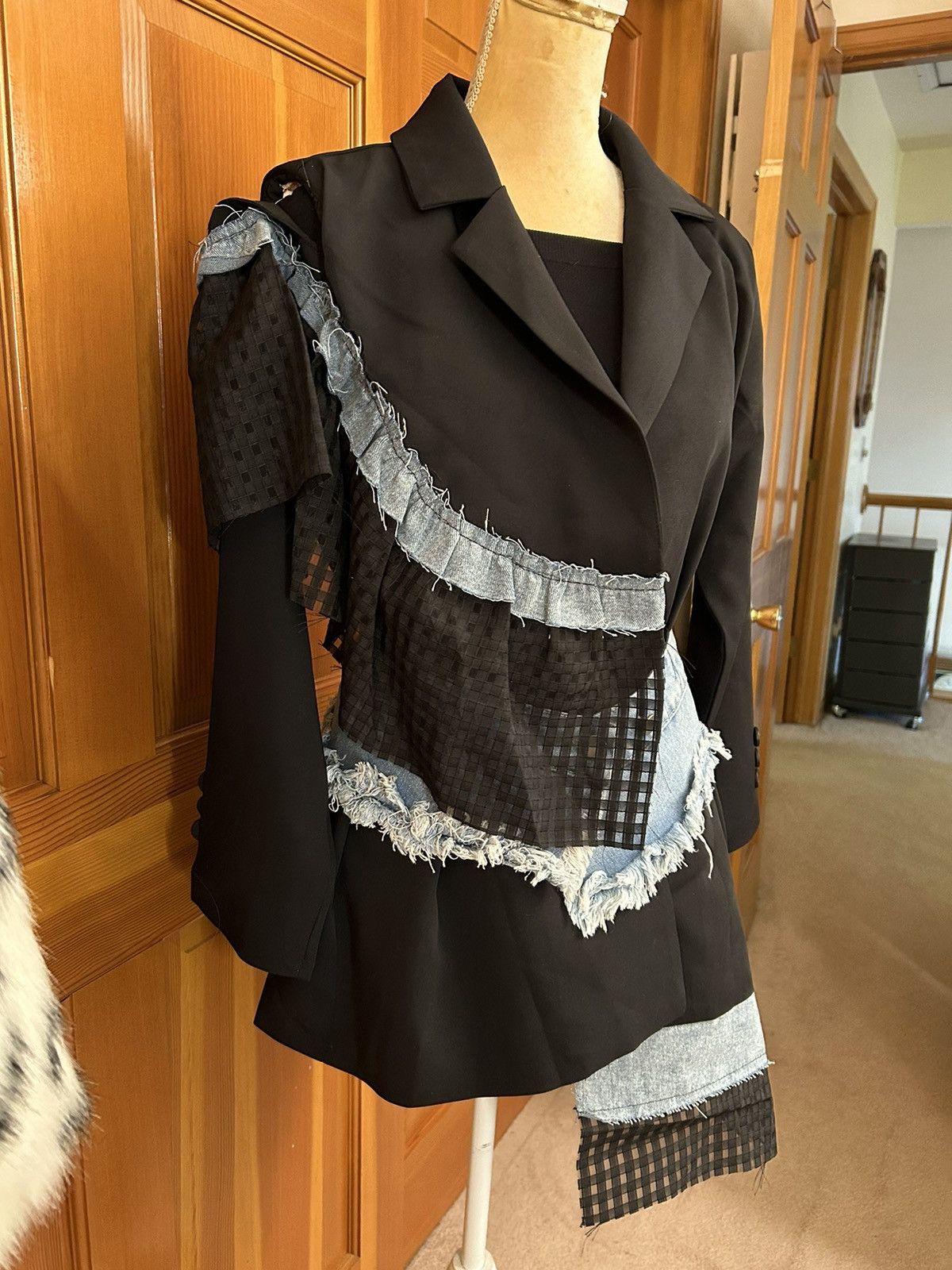 Designer × Other NWT, Lavishly Paris Women’s Designer Denim Patchwork Blazer. Size M / US 6-8 / IT 42-44 - 6 Thumbnail