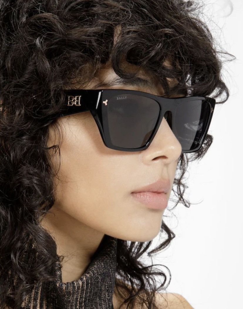 Bally Bally BY0109-H Geometric Sunglasses Black Gold NIB MP$300 Size ONE SIZE - 4 Thumbnail