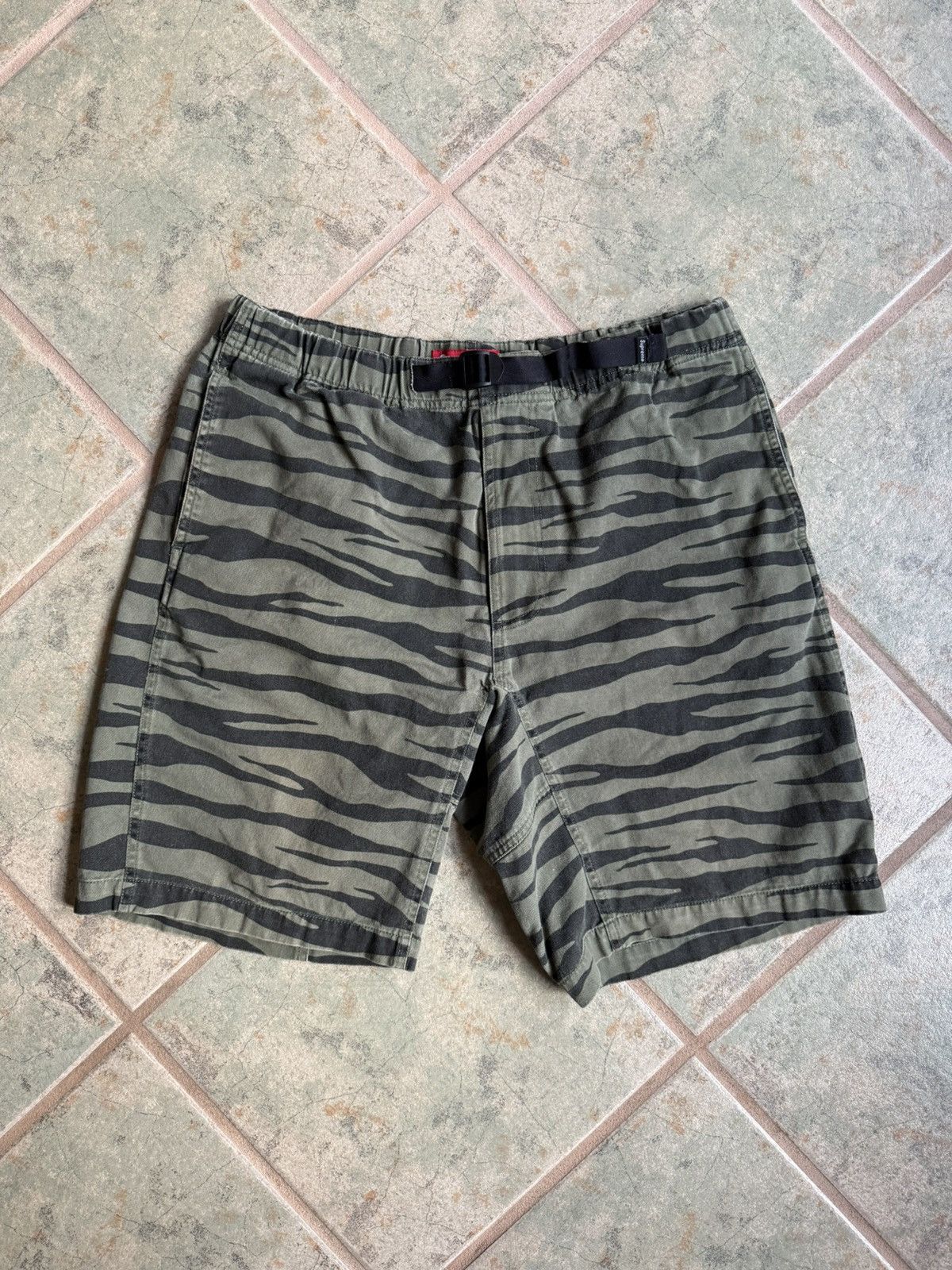 Supreme 2011 Supreme Zebra Shorts Size US 32 / EU 48 - 1 Thumbnail