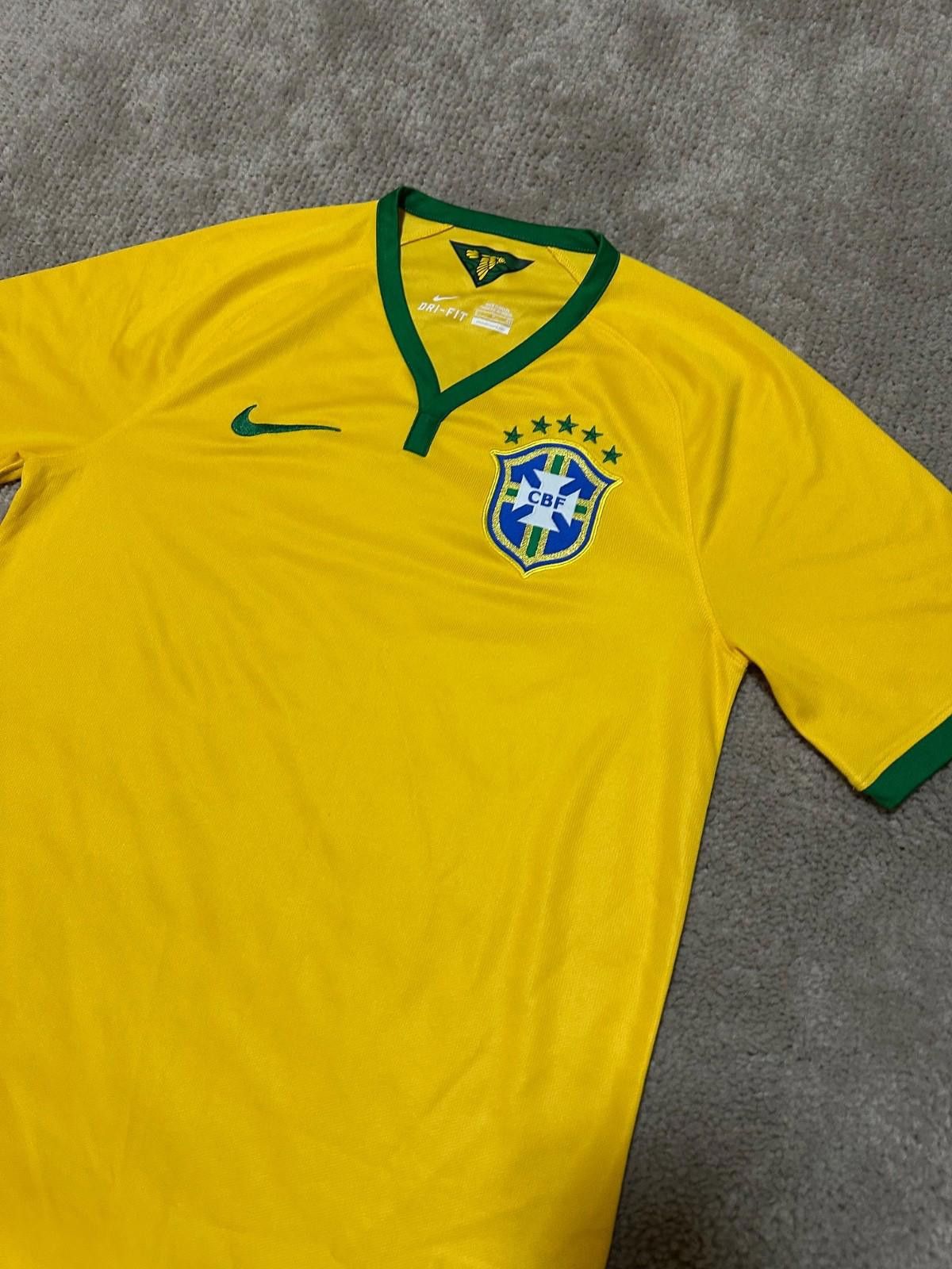 BRASIL 2014 2015 HOME FOOTBALL SHIRT SOCCER JERSEY NIKE sz S