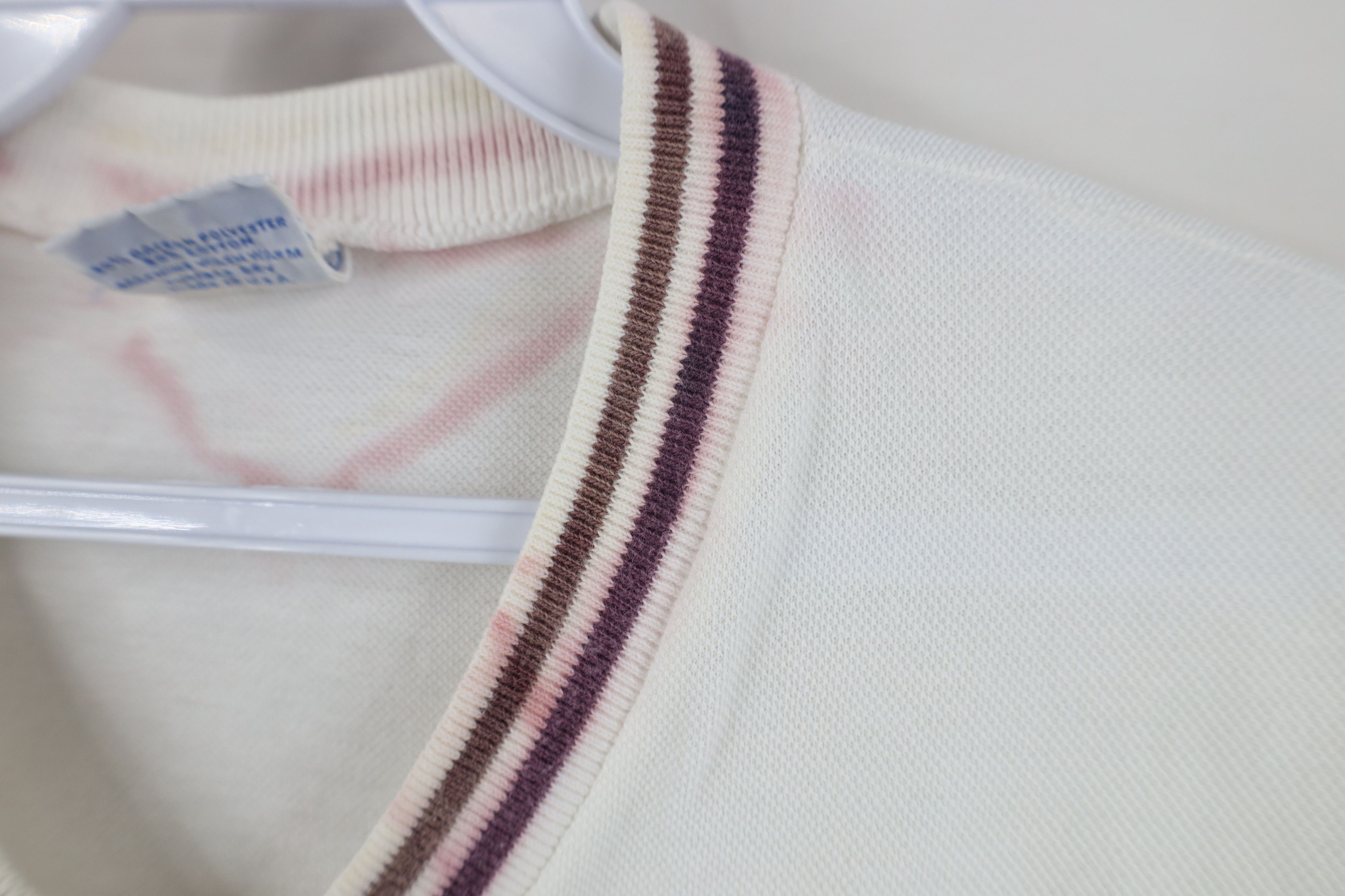 Vintage Vintage 70s Streetwear Tennis Knit V-Neck T-Shirt USA Size US L / EU 52-54 / 3 - 10 Thumbnail
