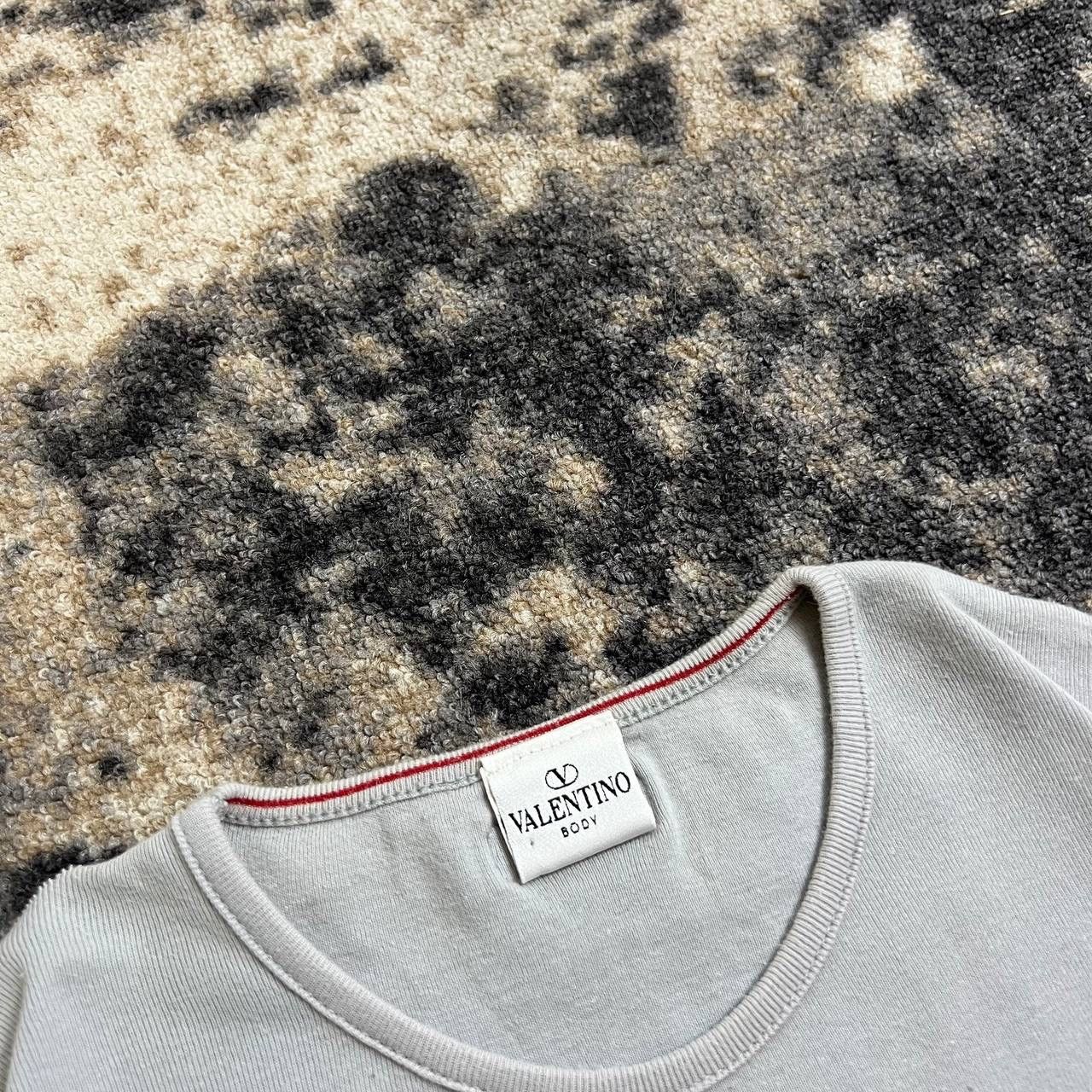 Valentino Valentino Luxury Vintage Y2K Basic T-Shirt Old Money 1TS33 Size US S / EU 44-46 / 1 - 3 Thumbnail