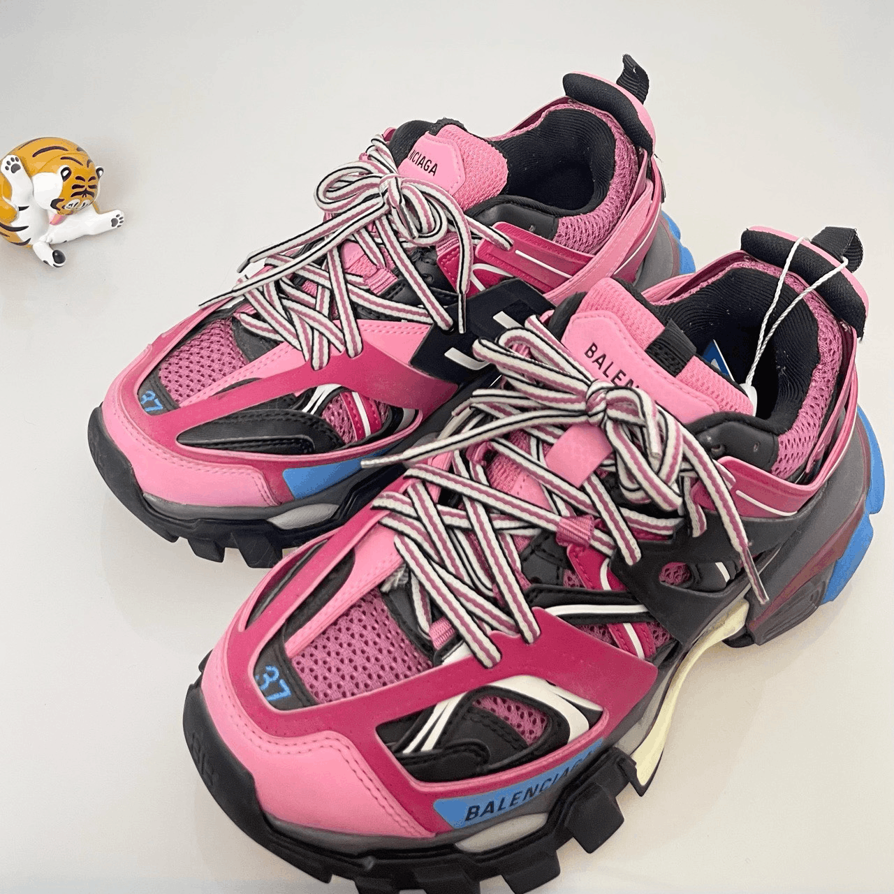Balenciaga Balenciaga Track Pink Blue Size US 6 / IT 36 - 1 Thumbnail