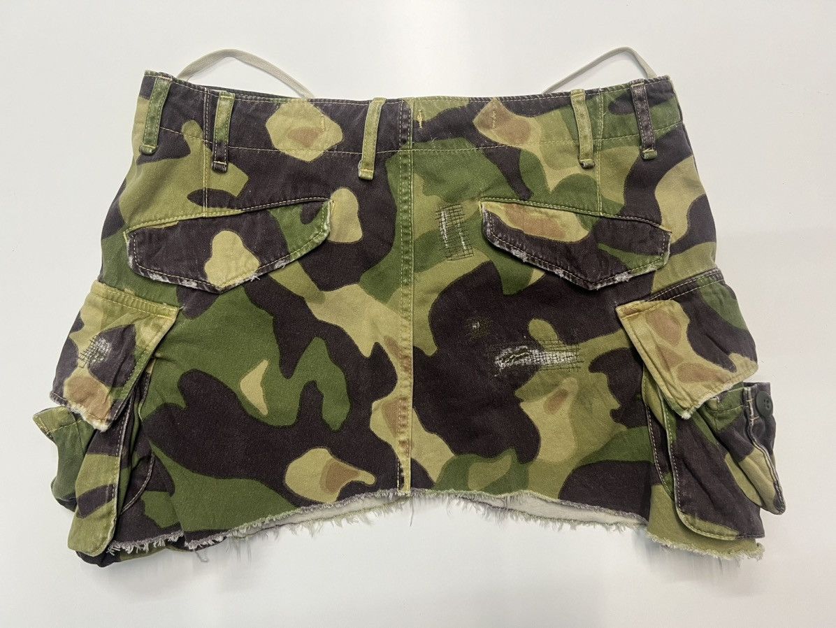 Japanese Brand RINA SLANG CAMO MINI SKIRT SIZE 30 Size 30" / US 8 / IT 44 - 5 Thumbnail