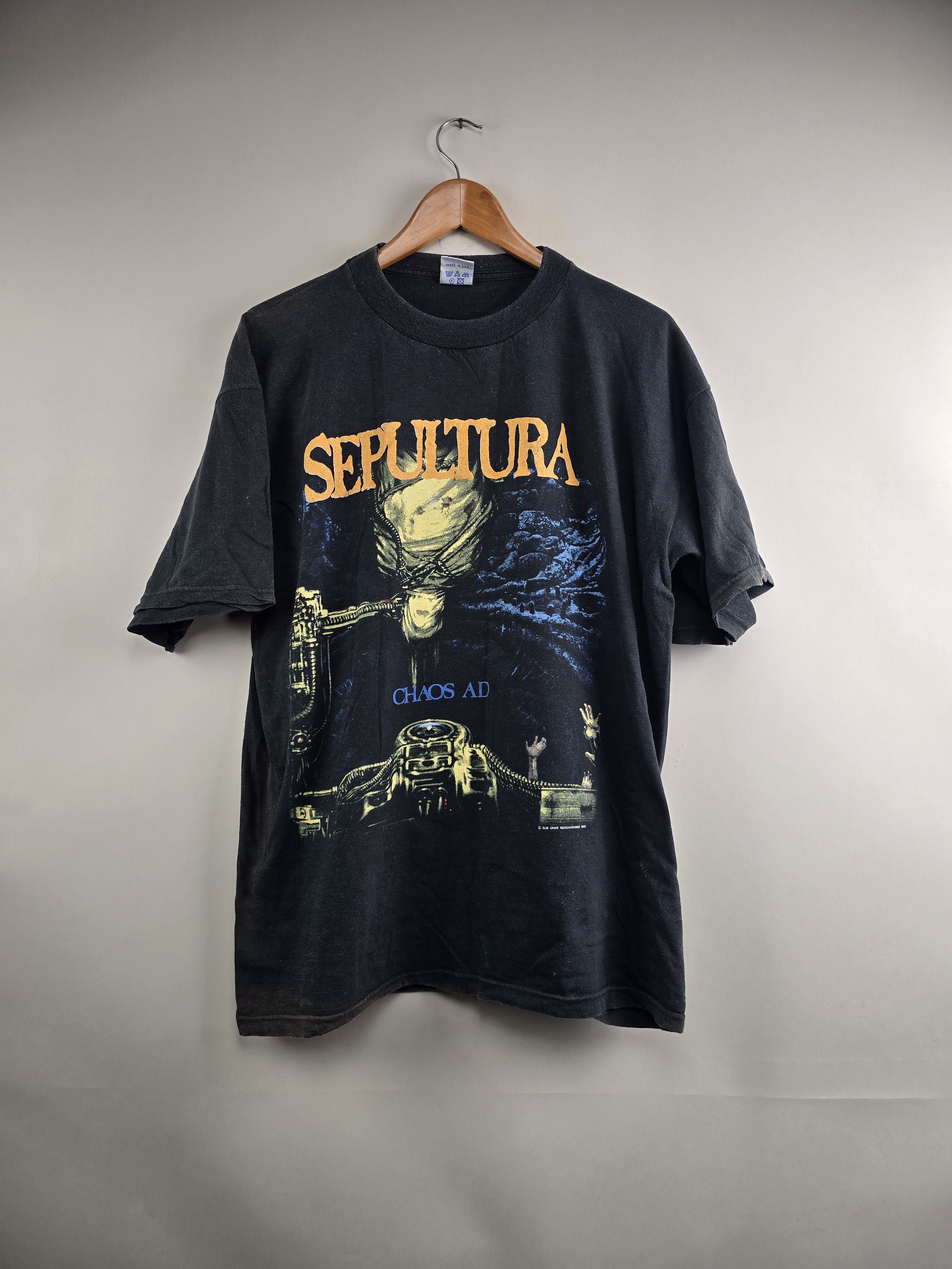 Band Tees × Vintage 1994 Sepultura Chaos AD XL 22.5" 29" Size US XL / EU 56 / 4 - 1 Thumbnail