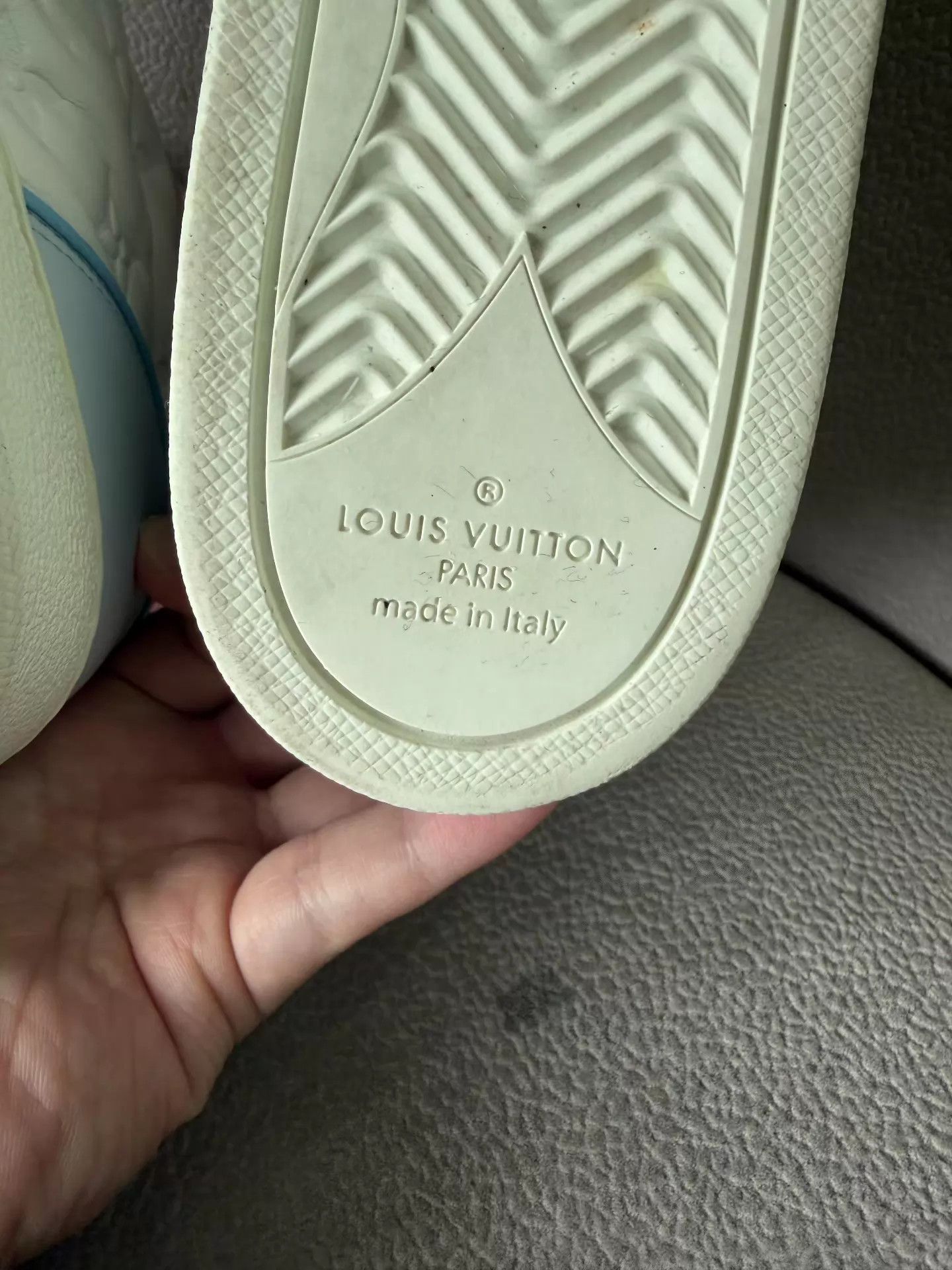 Louis Vuitton LV Boombox High-Top Sneaker 38 Pink Blue White Size US 7.5 / IT 37.5 - 7 Thumbnail