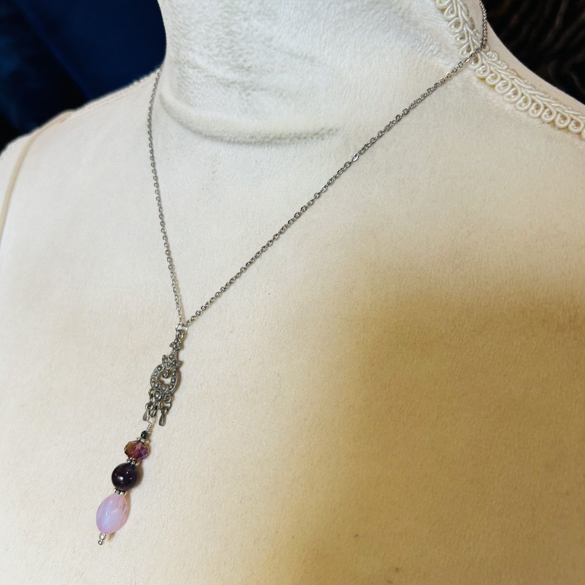 Handmade Handcrafted vintage bead drop pendant on chain necklace Size ONE SIZE - 3 Thumbnail