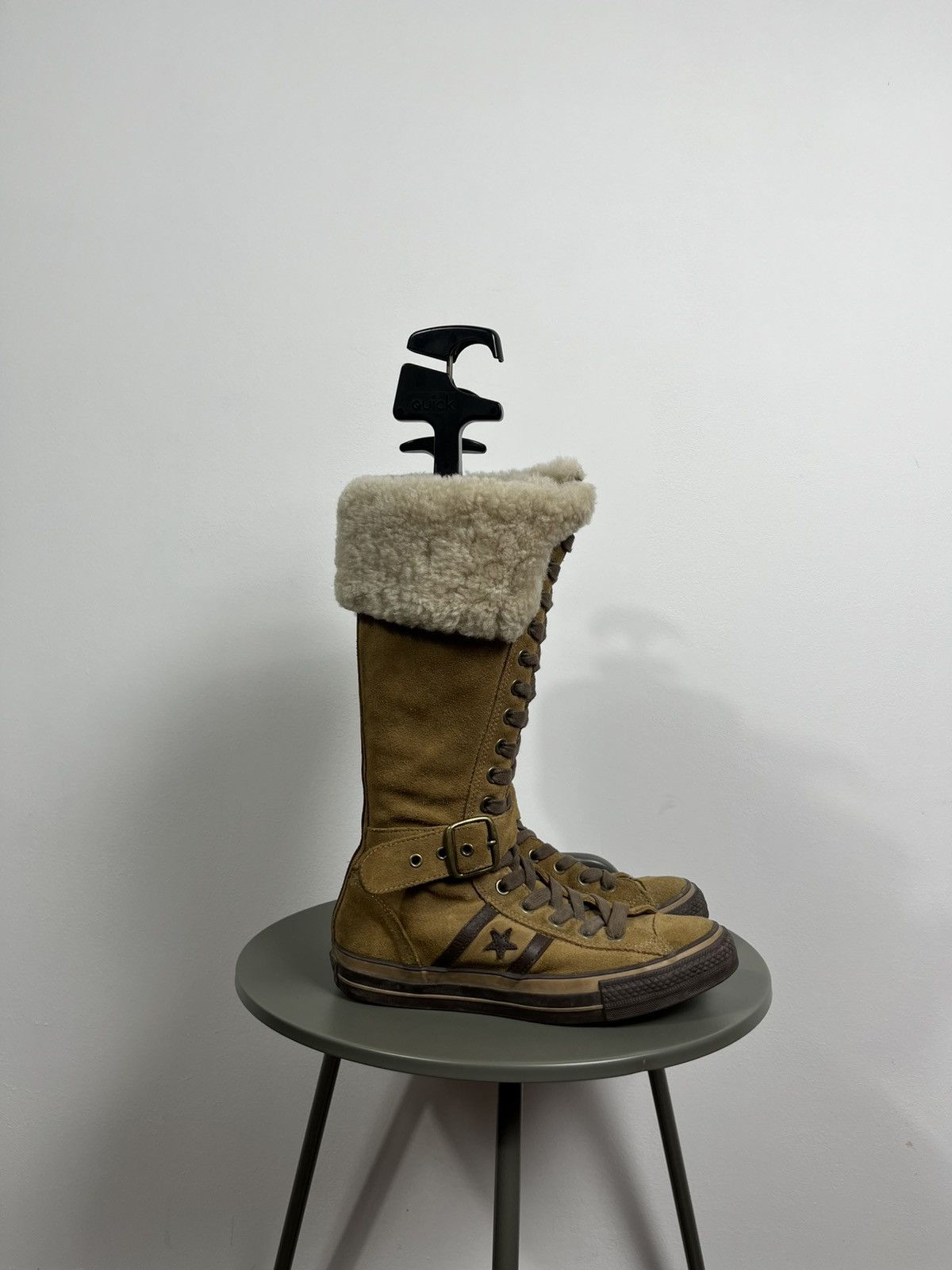 Converse Converse Shearling Leather Suede Boots Winter Buckle Size 9 Size US 9 / IT 39 - 4 Thumbnail