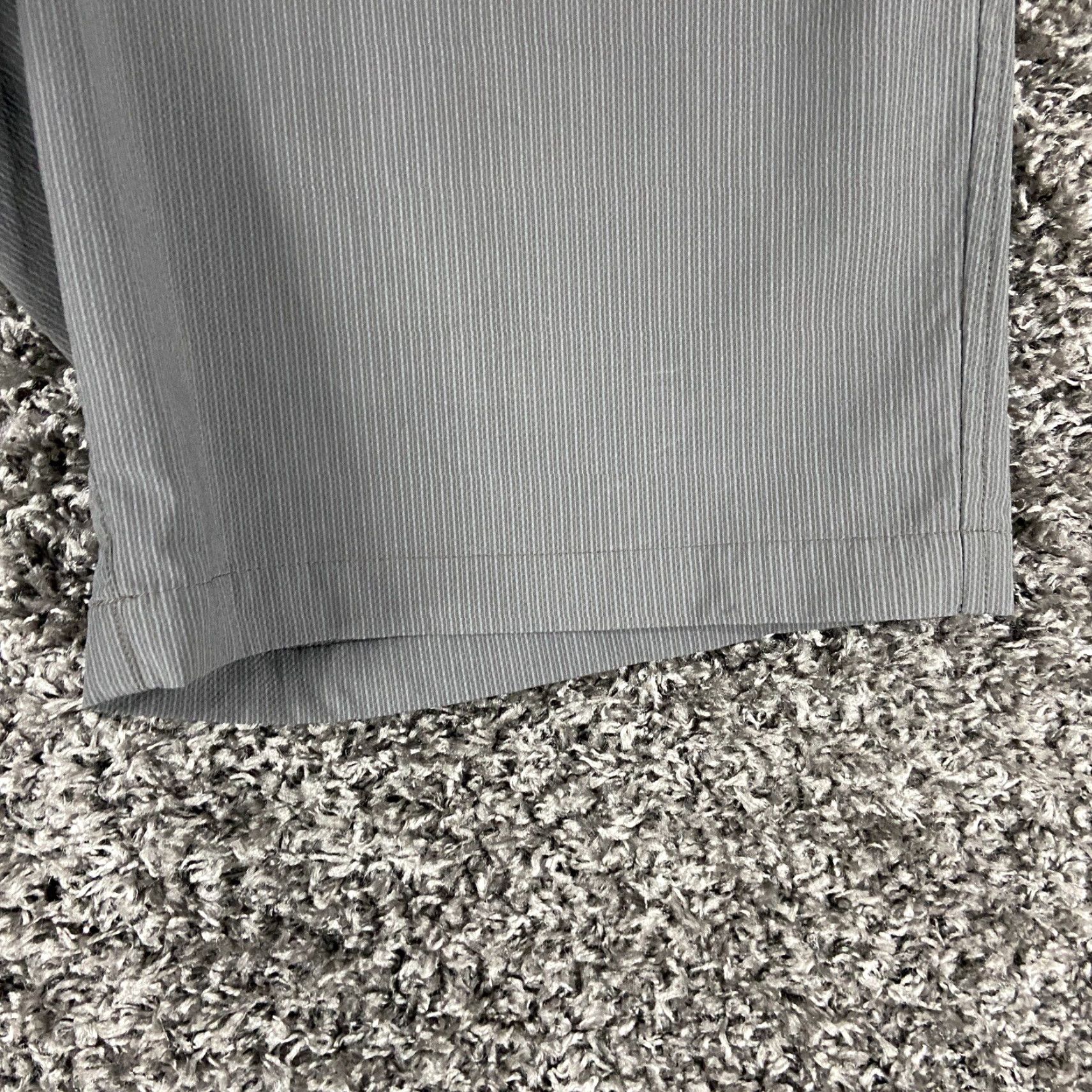 Under Armour Under Armour Performance Gray Shorts Men 34R Men’s 34 Regular Chino Gray Short Size US 34 / EU 50 - 2 Thumbnail