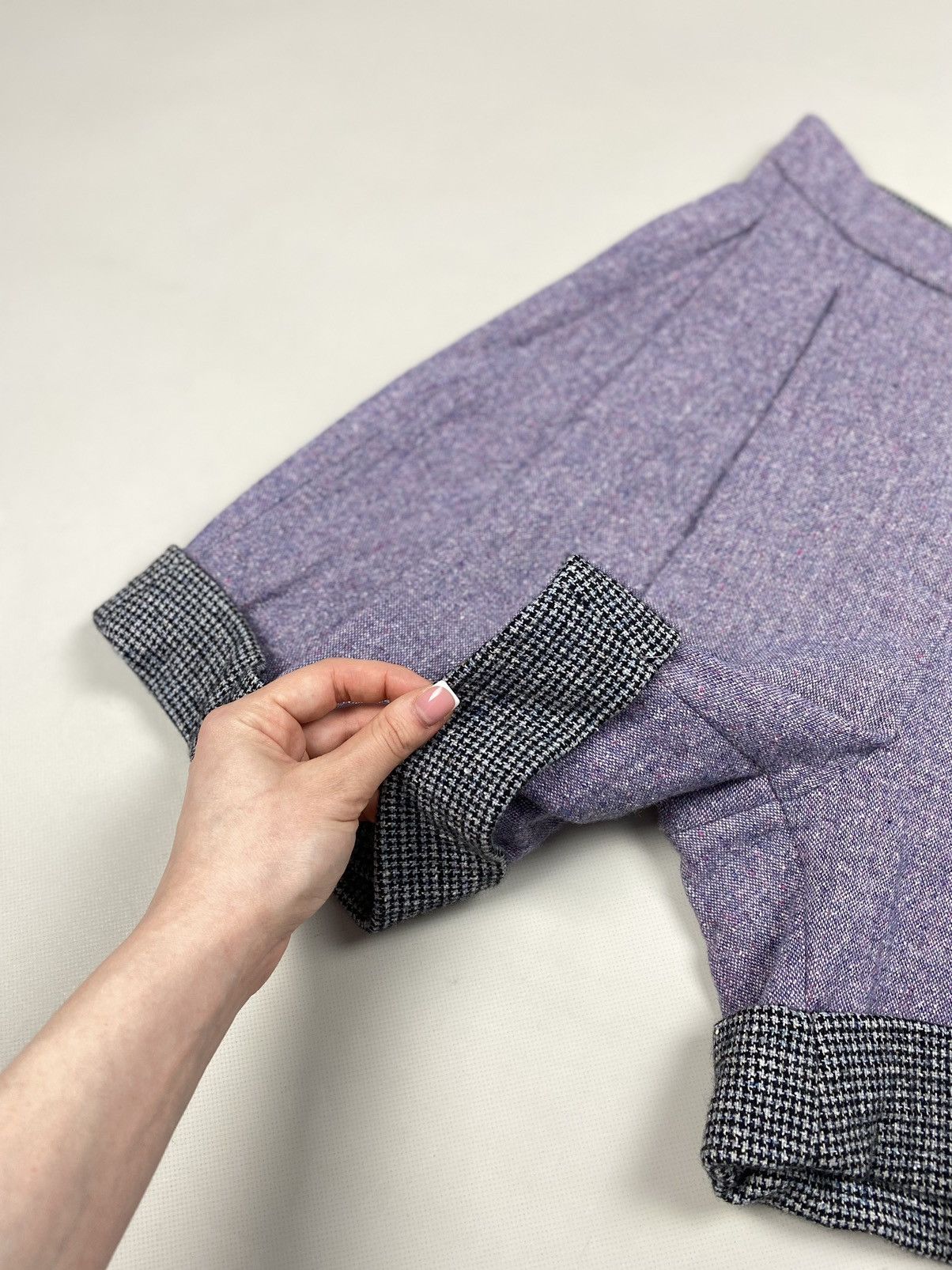 Designer × Natasha Zinko BNWT! Natasha Zinko ladies wool blend high rise shorts Size 25" / US 0 / IT 36 - 8 Thumbnail
