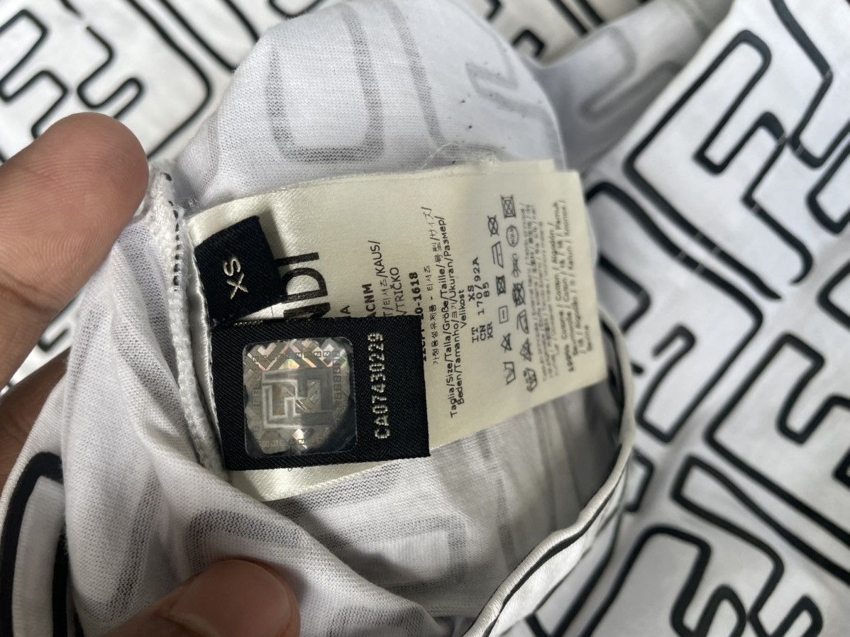 Fendi Fendi full logo Size US XS / EU 42 / 0 - 3 Thumbnail