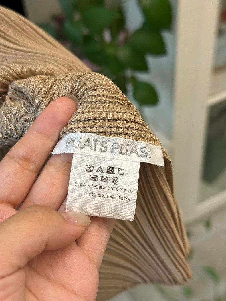 Issey Miyake Issey Miyake size:3 Golden pleated short-sleeved shirt Size XS / US 0-2 / IT 36-38 - 3 Thumbnail