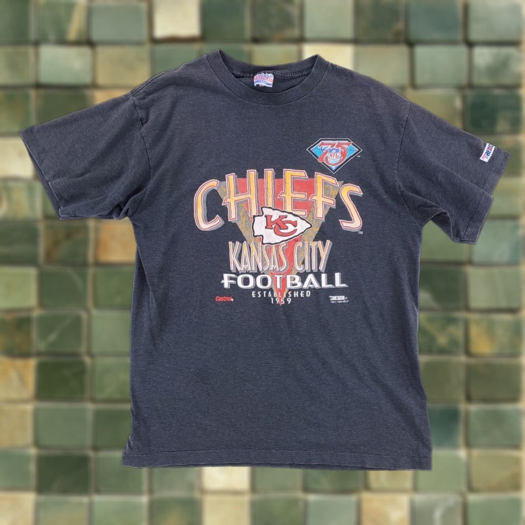 NFL VINTAGE Kansas City Chiefs Trench T Shirt NFL 75th Anniversary Made USA Mens XL Black 90s Size US XL / EU 56 / 4 - 1 Thumbnail