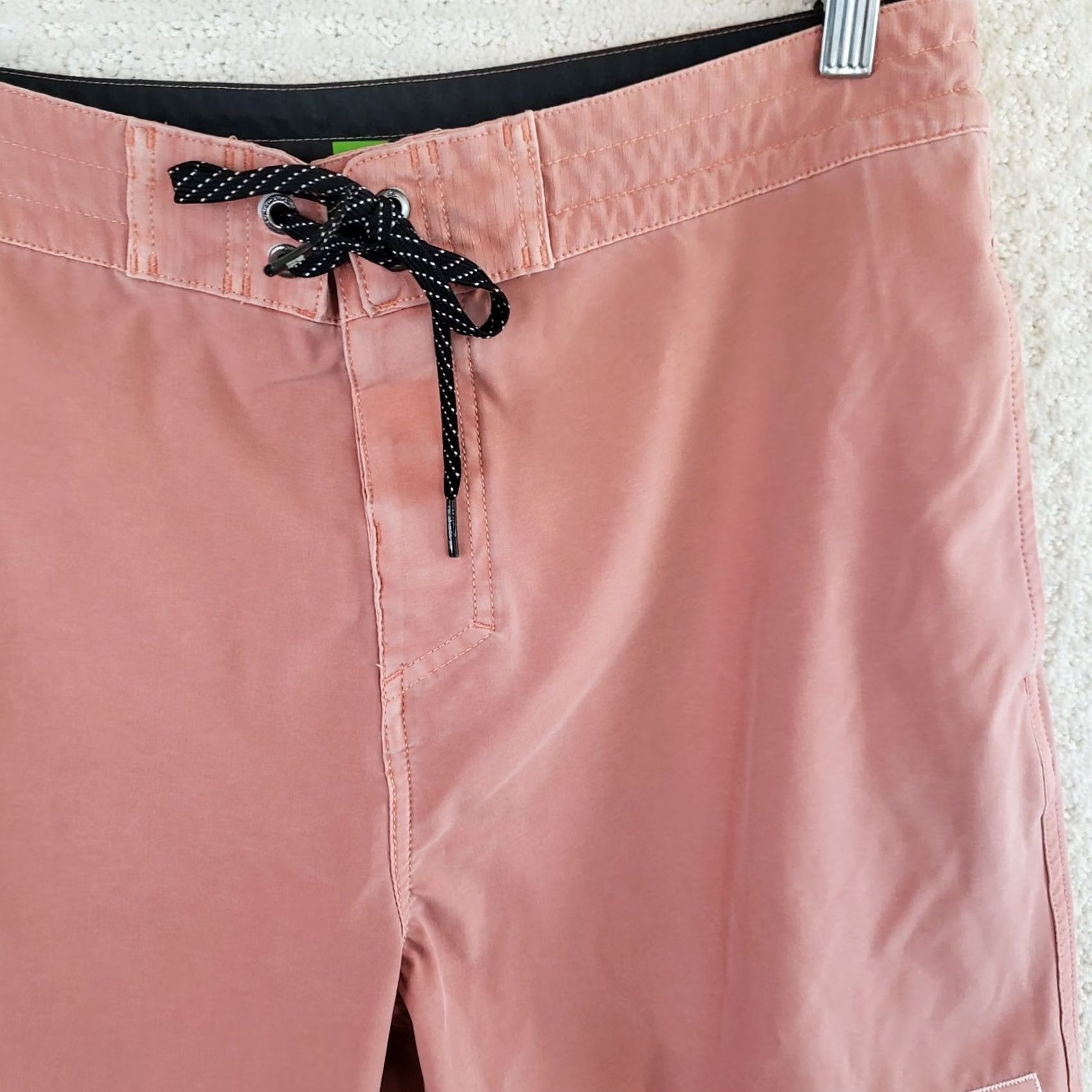 Quiksilver Quicksilver Board Shorts Mens 34x8 Pink Solid Surfing Beach Casual Wear Lifeguard Recreational Fishing Pockets Drawstring Stretch Size US 34 / EU 50 - 4 Thumbnail