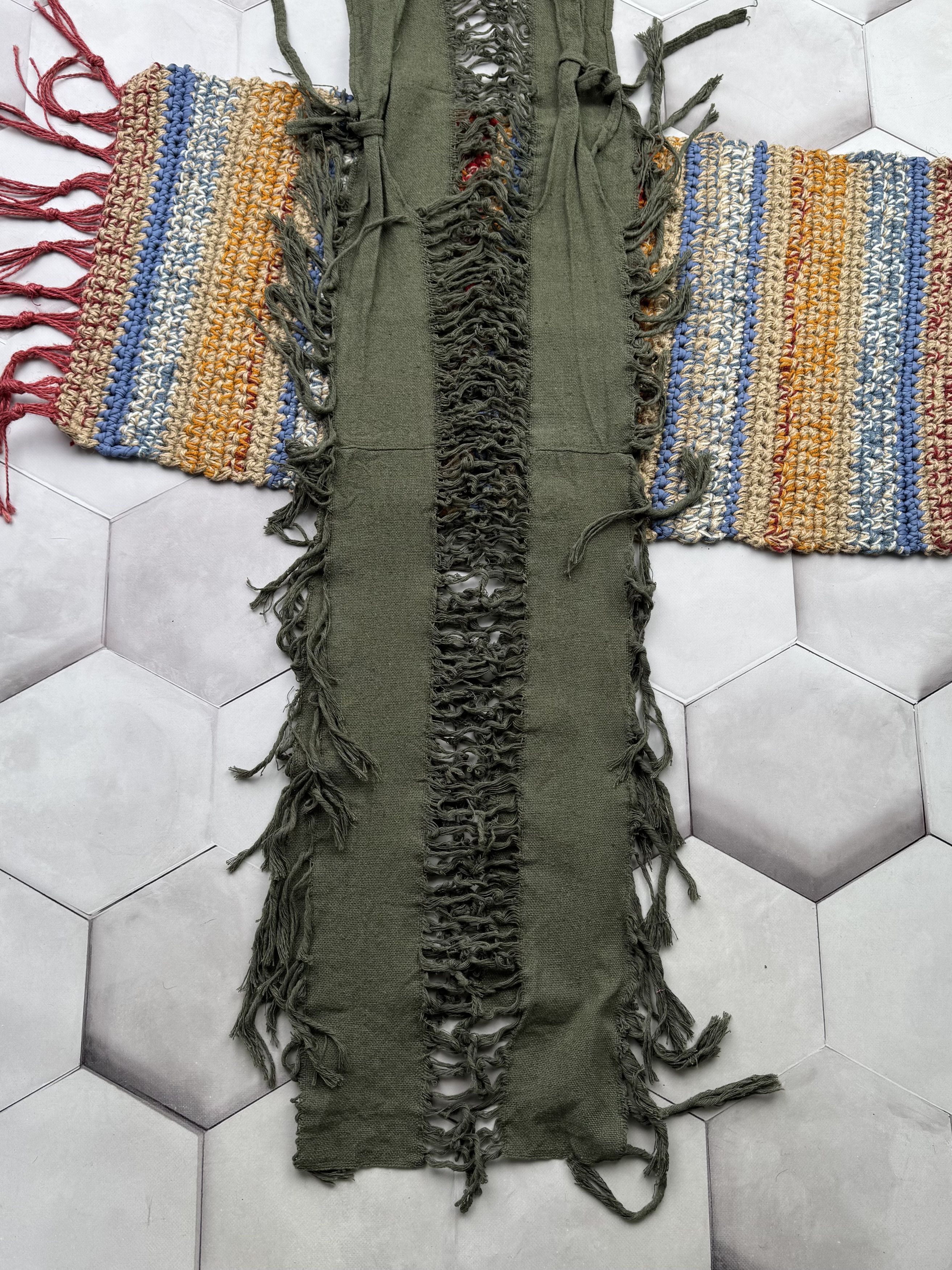 Japanese Brand Vintage Distressed Midi Dress (ES9) Size XS / US 0-2 / IT 36-38 - 7 Thumbnail