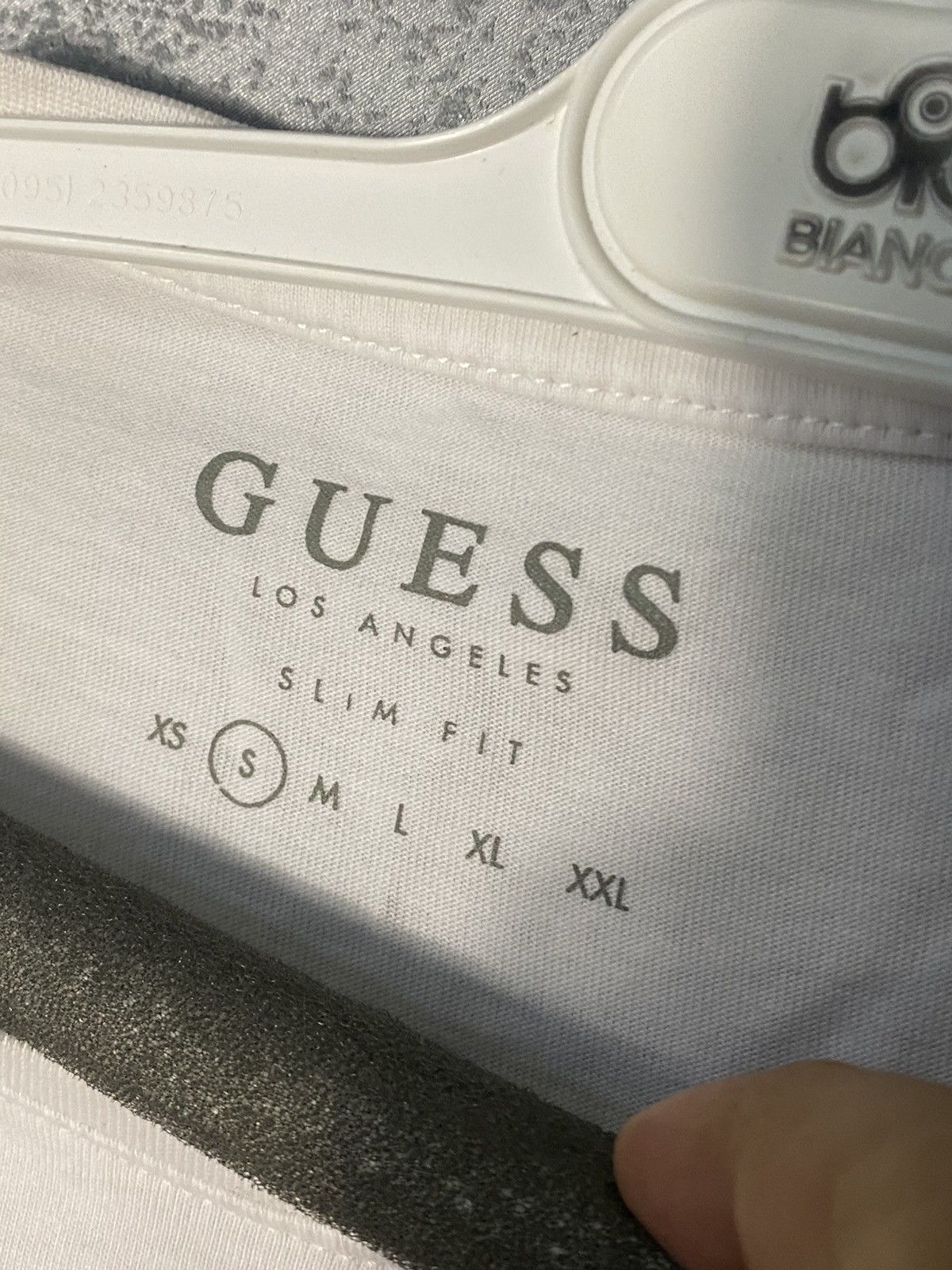Guess Guess Big Logo T-shirt Hype Drill Size US S / EU 44-46 / 1 - 3 Thumbnail