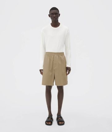 image of Bottega Veneta O1Loc1C0324 701896 Shorts In Beige, Men's