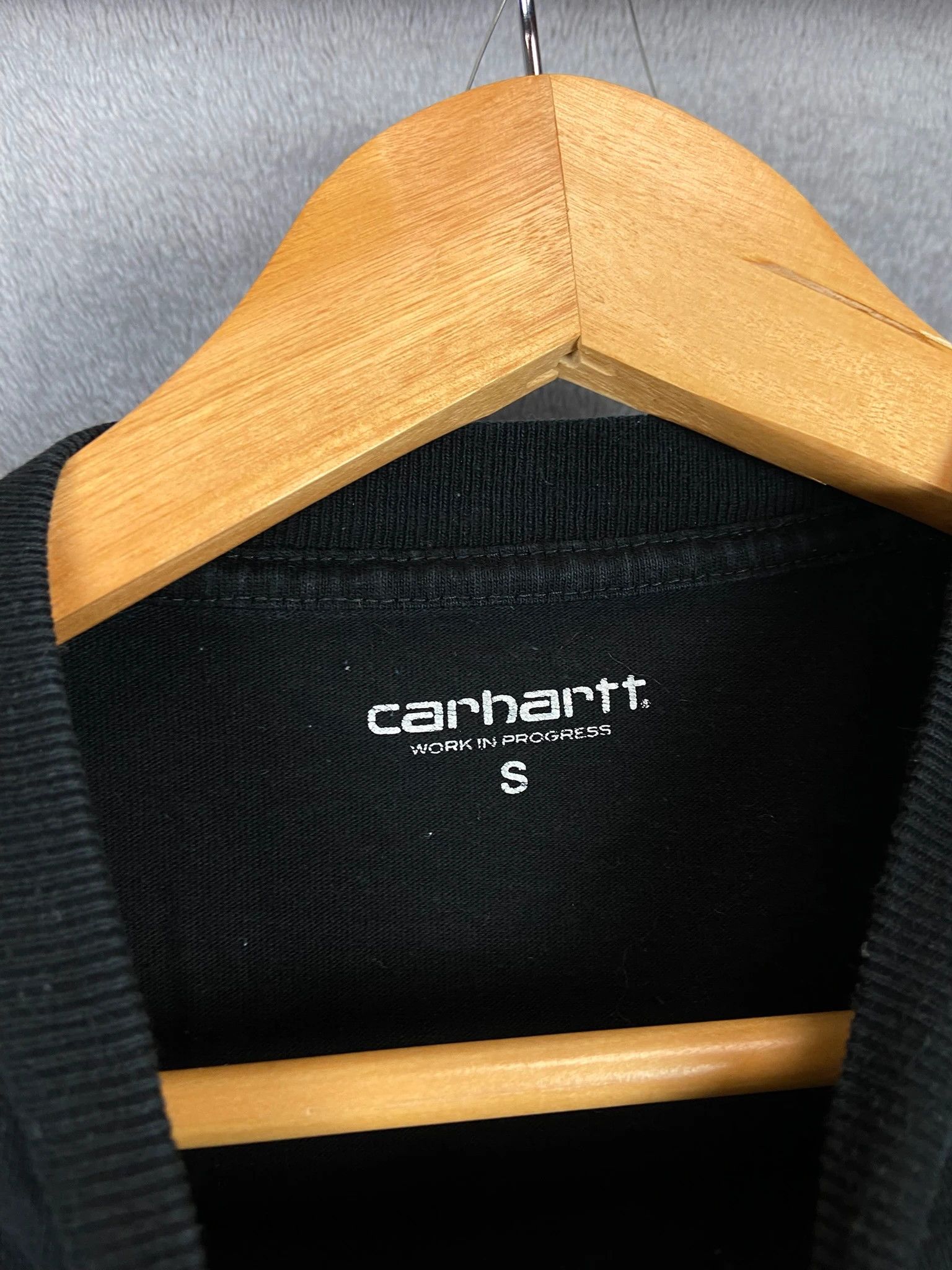 Carhartt Carhartt Black Tee Knowledge Empowering Youth Streetwear Size US S / EU 44-46 / 1 - 3 Thumbnail