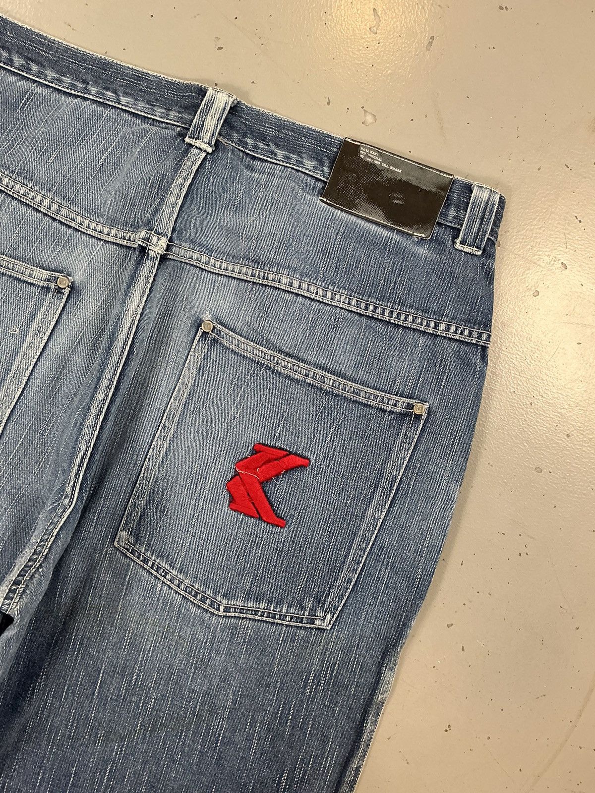 Karl Kani × Vintage Vintage Kani jeans distressed loose fit embroidered denim Size US 38 / EU 54 - 13 Thumbnail