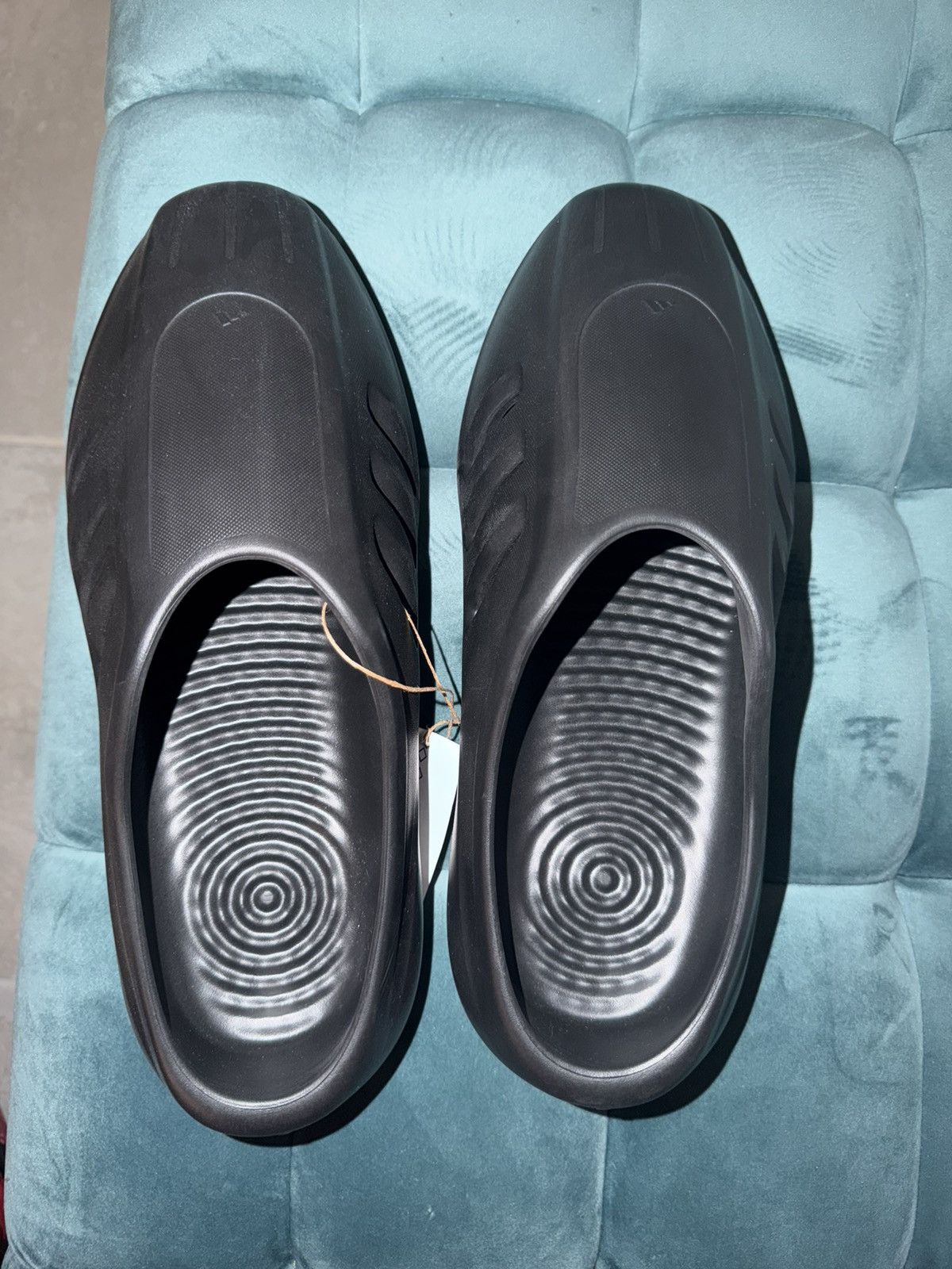 Adidas adiFOM IIInfinty Mules Size US 13 / EU 46 - 6 Thumbnail